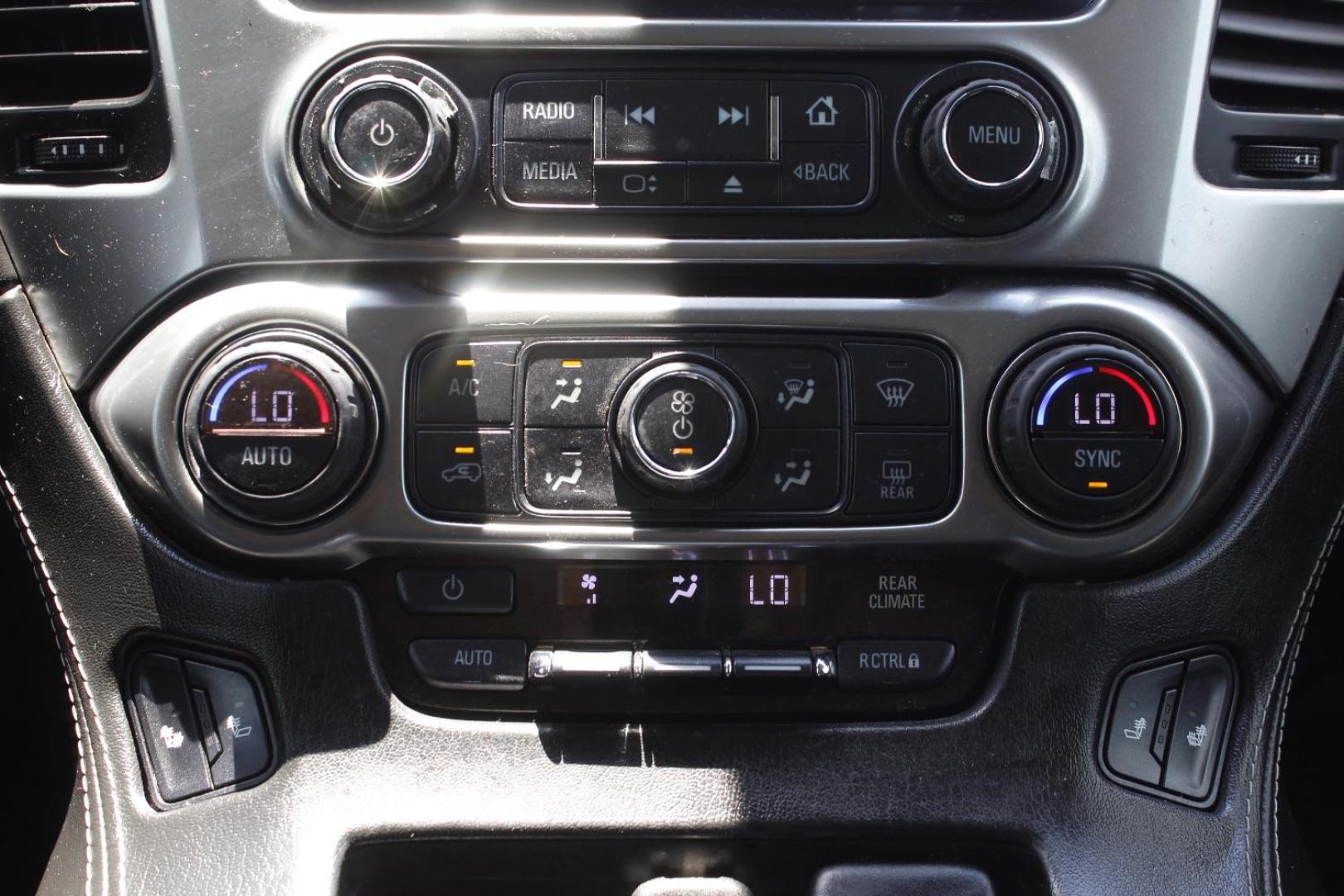 2016 Gray Chevrolet Tahoe LT (1GNSCBKCXGR) with an EcoTec3 5.3L V-8 gasoline direct injection engine, located at 2401 E Main St., Grand Prairie, TX, 75050, (972) 262-4440, 32.748981, -96.969643 - Photo#17