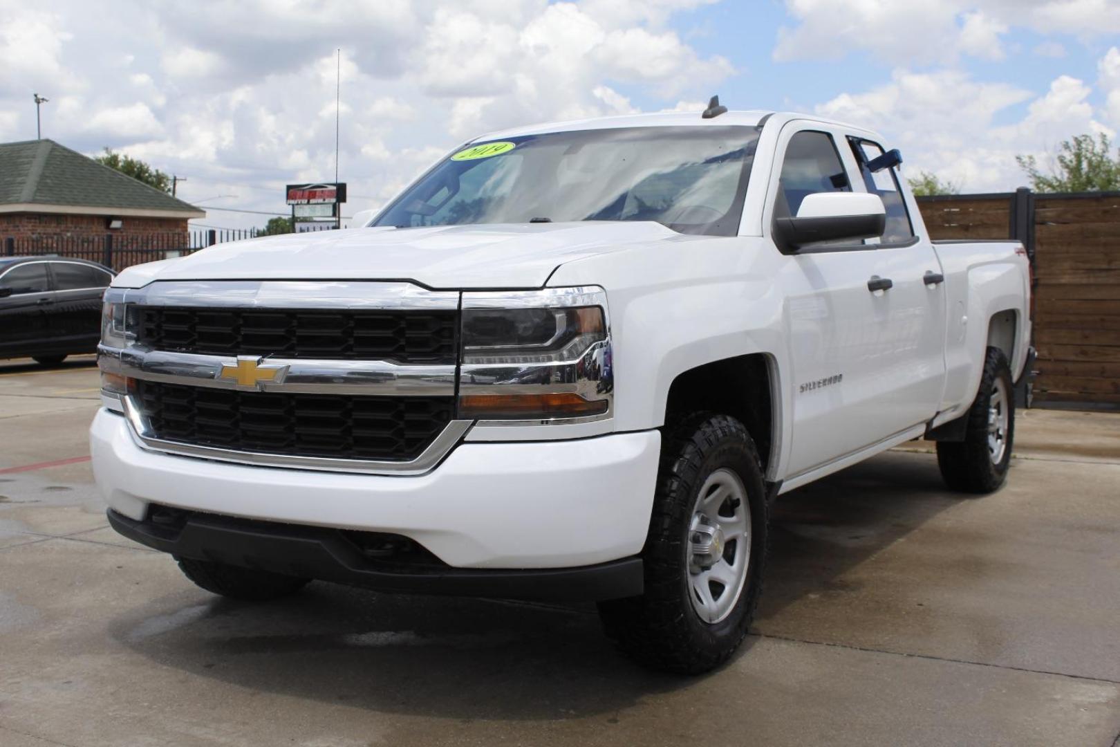2019 White Chevrolet Silverado 1500 LD WT (2GCVKNEC7K1) with an EcoTec3 5.3L V-8 gasoline direct injection engine, located at 2401 E Main St., Grand Prairie, TX, 75050, (972) 262-4440, 32.748981, -96.969643 - Photo#1