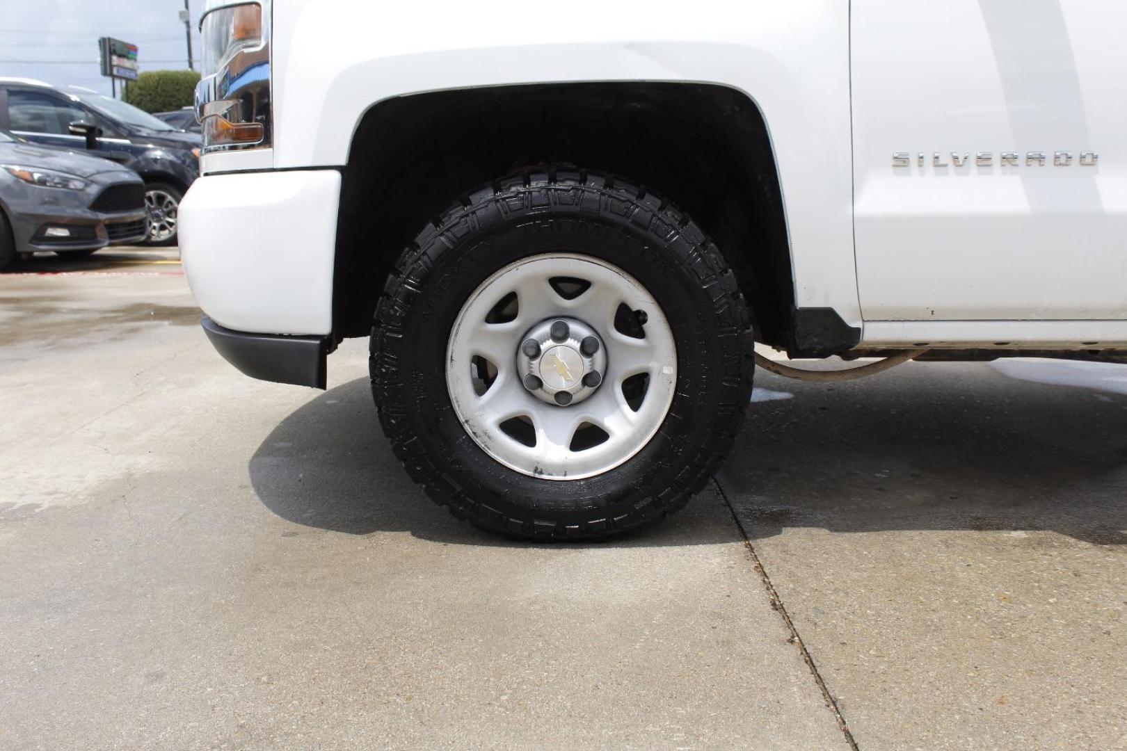 2019 White Chevrolet Silverado 1500 LD WT (2GCVKNEC7K1) with an EcoTec3 5.3L V-8 gasoline direct injection engine, located at 2401 E Main St., Grand Prairie, TX, 75050, (972) 262-4440, 32.748981, -96.969643 - Photo#3