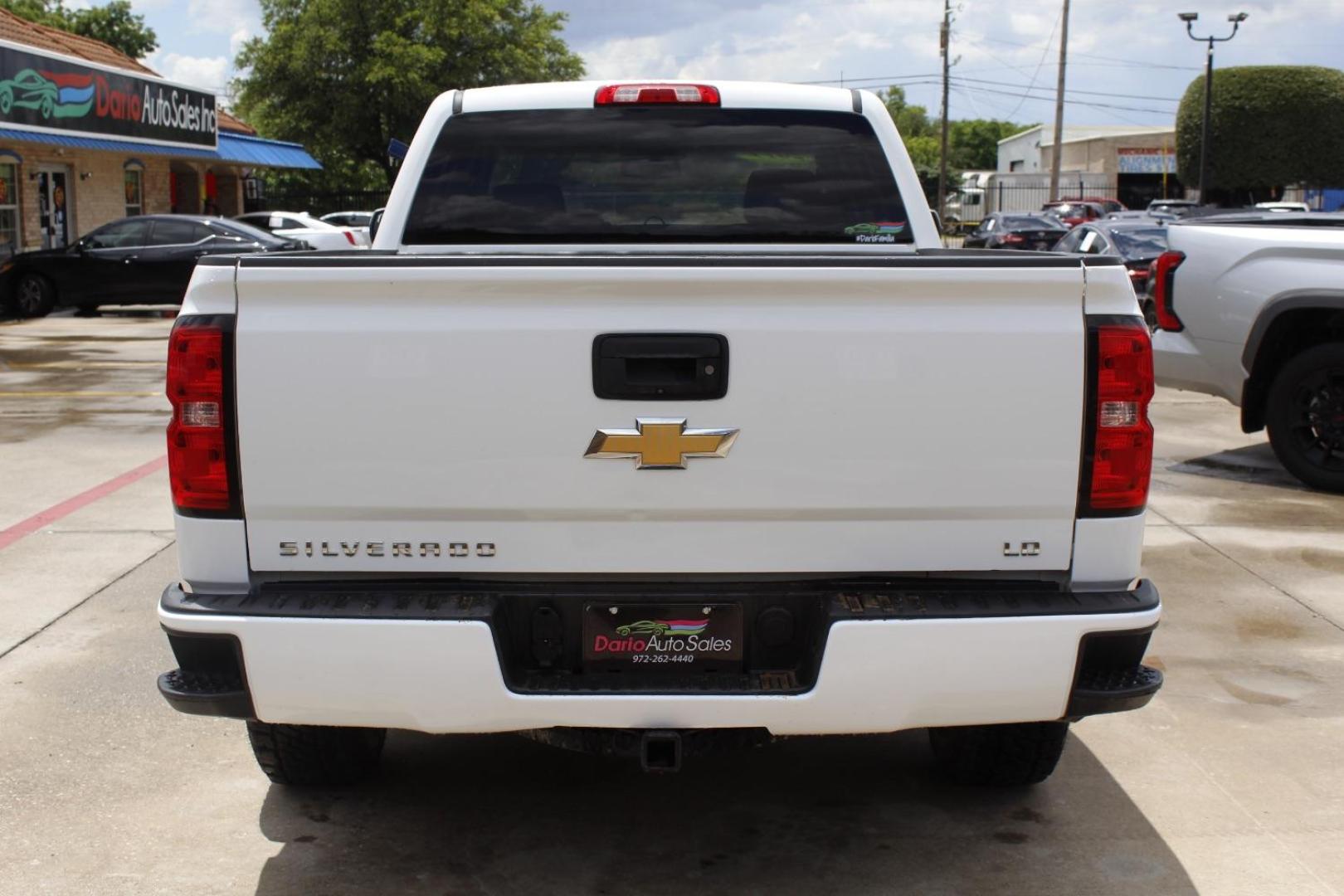 2019 White Chevrolet Silverado 1500 LD WT (2GCVKNEC7K1) with an EcoTec3 5.3L V-8 gasoline direct injection engine, located at 2401 E Main St., Grand Prairie, TX, 75050, (972) 262-4440, 32.748981, -96.969643 - Photo#5