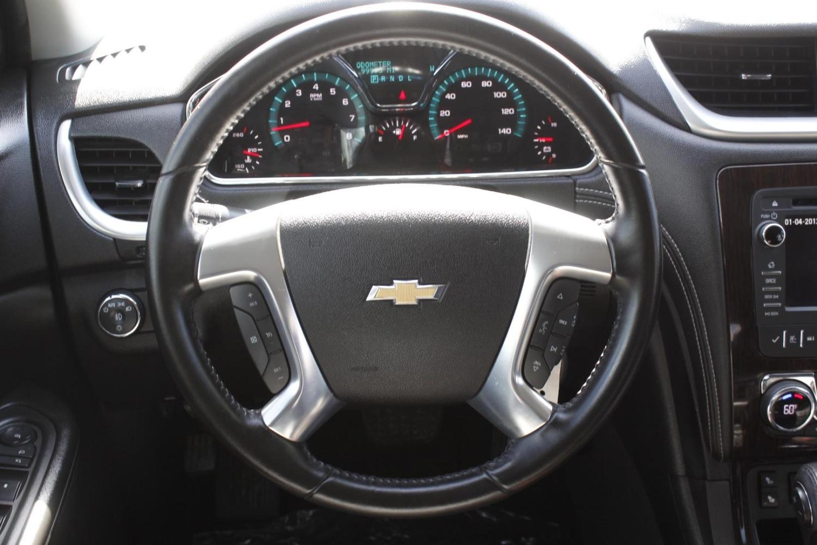 2017 Gold Chevrolet Traverse 2LT (1GNKRHKD0HJ) with an 3.6L V-6 gasoline direct injection engine, located at 2401 E Main St., Grand Prairie, TX, 75050, (972) 262-4440, 32.748981, -96.969643 - Photo#23