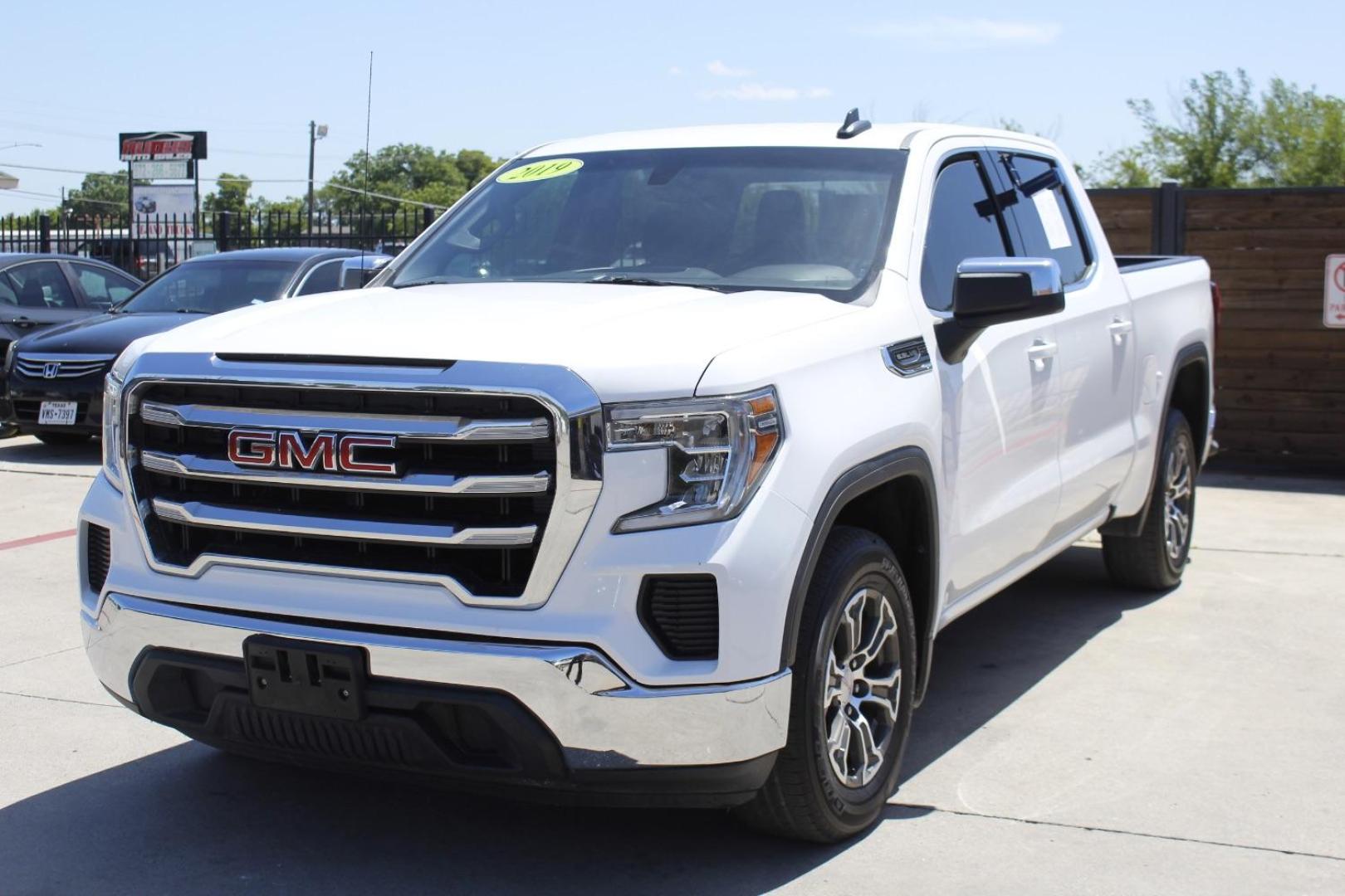 2019 White GMC Sierra 1500 SLE (1GTP8BED6KZ) , located at 2401 E Main St., Grand Prairie, TX, 75050, (972) 262-4440, 32.748981, -96.969643 - Photo#1