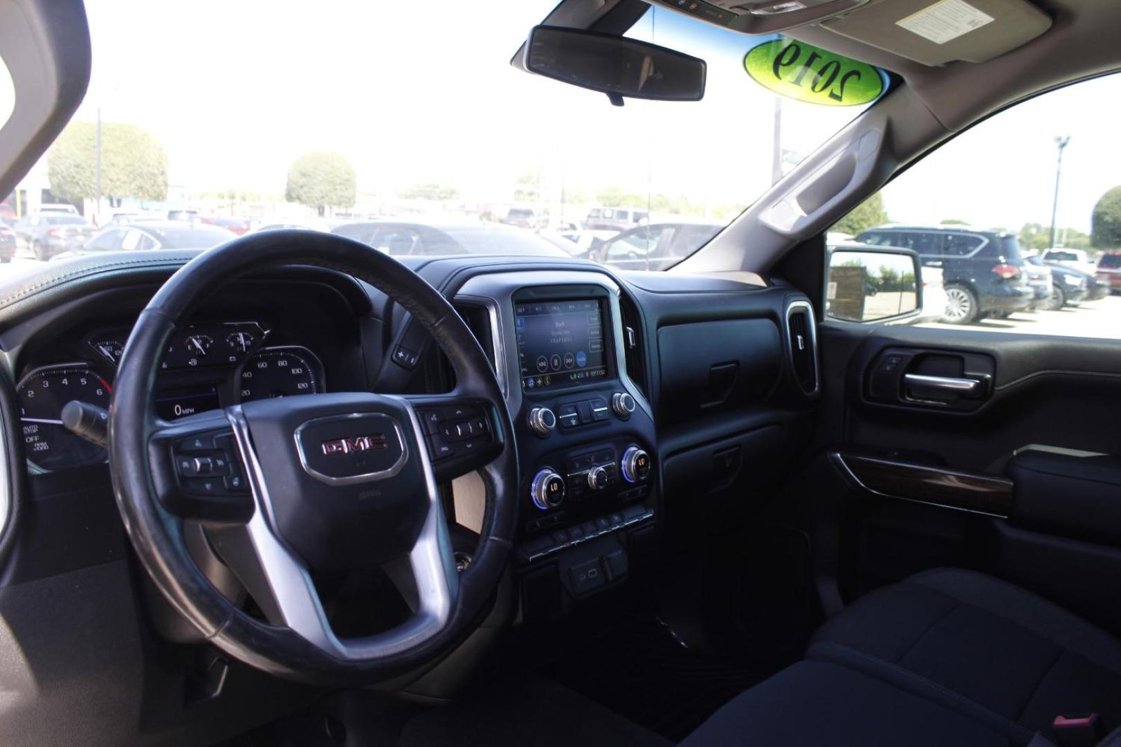 2019 White GMC Sierra 1500 SLE (1GTP8BED6KZ) , located at 2401 E Main St., Grand Prairie, TX, 75050, (972) 262-4440, 32.748981, -96.969643 - Photo#10