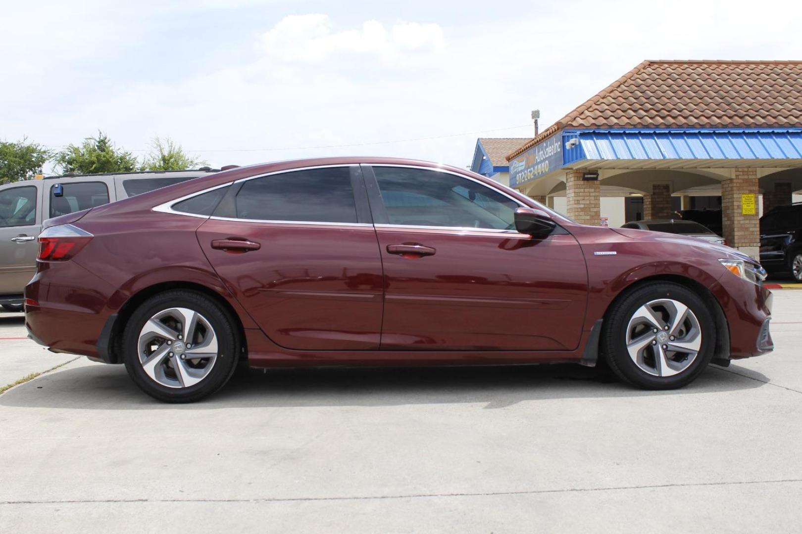 2019 Red Honda Insight LX (19XZE4F14KE) with an 1.5L I-4 DOHC engine, located at 2401 E Main St., Grand Prairie, TX, 75050, (972) 262-4440, 32.748981, -96.969643 - Photo#9