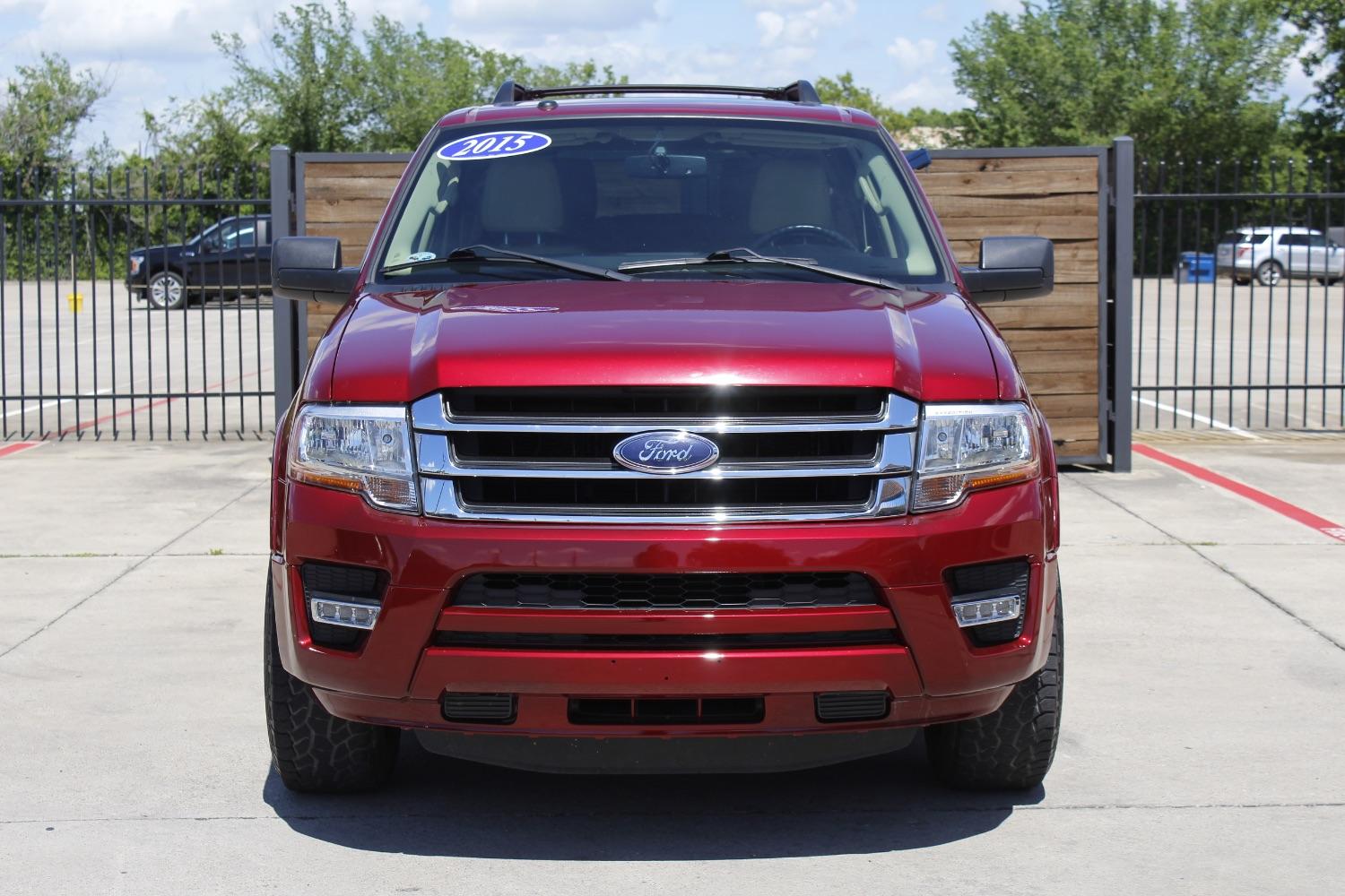 photo of 2015 Ford Expedition XLT