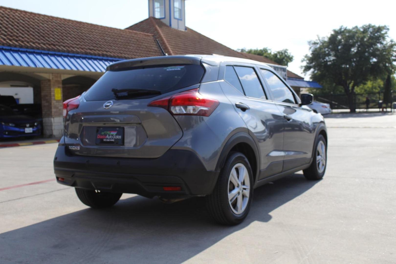 2020 Gray Nissan Kicks S Xtronic CVT (3N1CP5BV8LL) with an 1.6L I-4 DOHC engine, located at 2401 E Main St., Grand Prairie, TX, 75050, (972) 262-4440, 32.748981, -96.969643 - Photo#8