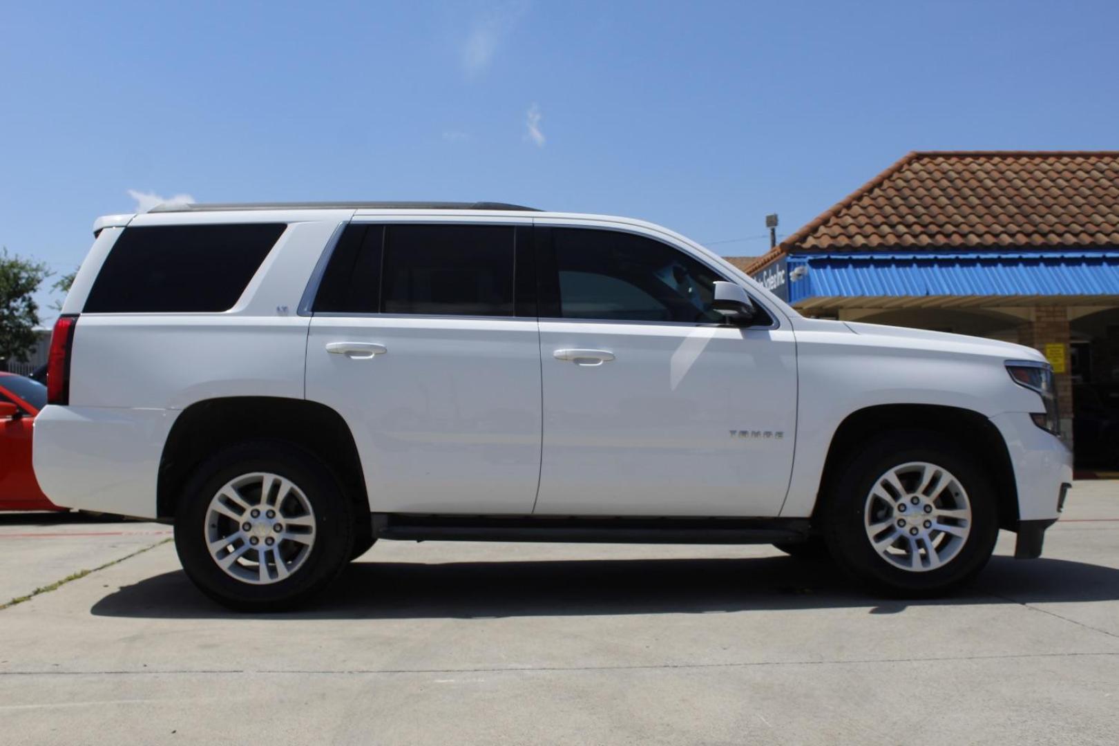 2015 White Chevrolet Tahoe LT (1GNSCBKC0FR) with an EcoTec3 5.3L V-8 gasoline direct injection engine, located at 2401 E Main St., Grand Prairie, TX, 75050, (972) 262-4440, 32.748981, -96.969643 - Photo#8