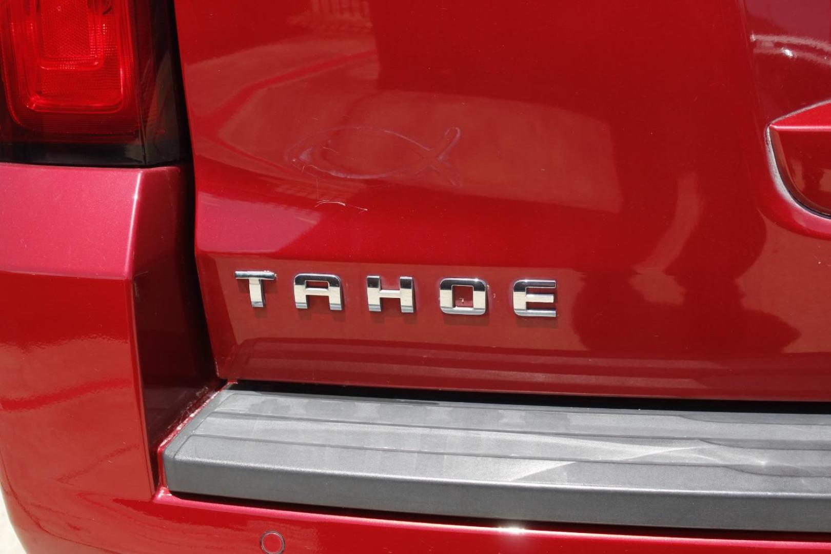2015 Red Chevrolet Tahoe LT (1GNSCBKC9FR) with an EcoTec3 5.3L V-8 gasoline direct injection engine, located at 2401 E Main St., Grand Prairie, TX, 75050, (972) 262-4440, 32.748981, -96.969643 - Photo#5