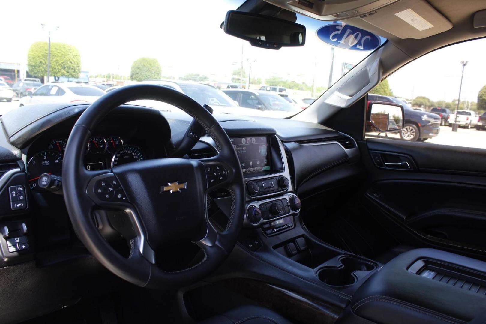 2015 Red Chevrolet Tahoe LT (1GNSCBKC9FR) with an EcoTec3 5.3L V-8 gasoline direct injection engine, located at 2401 E Main St., Grand Prairie, TX, 75050, (972) 262-4440, 32.748981, -96.969643 - Photo#11
