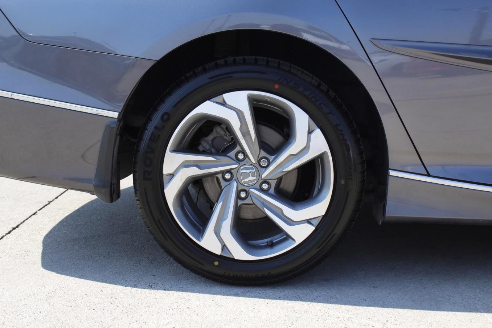 2019 Gray Honda Accord EX-L (1HGCV1F5XKA) with an 1.5L I-4 gasoline direct injection engine, located at 2401 E Main St., Grand Prairie, TX, 75050, (972) 262-4440, 32.748981, -96.969643 - Photo#9
