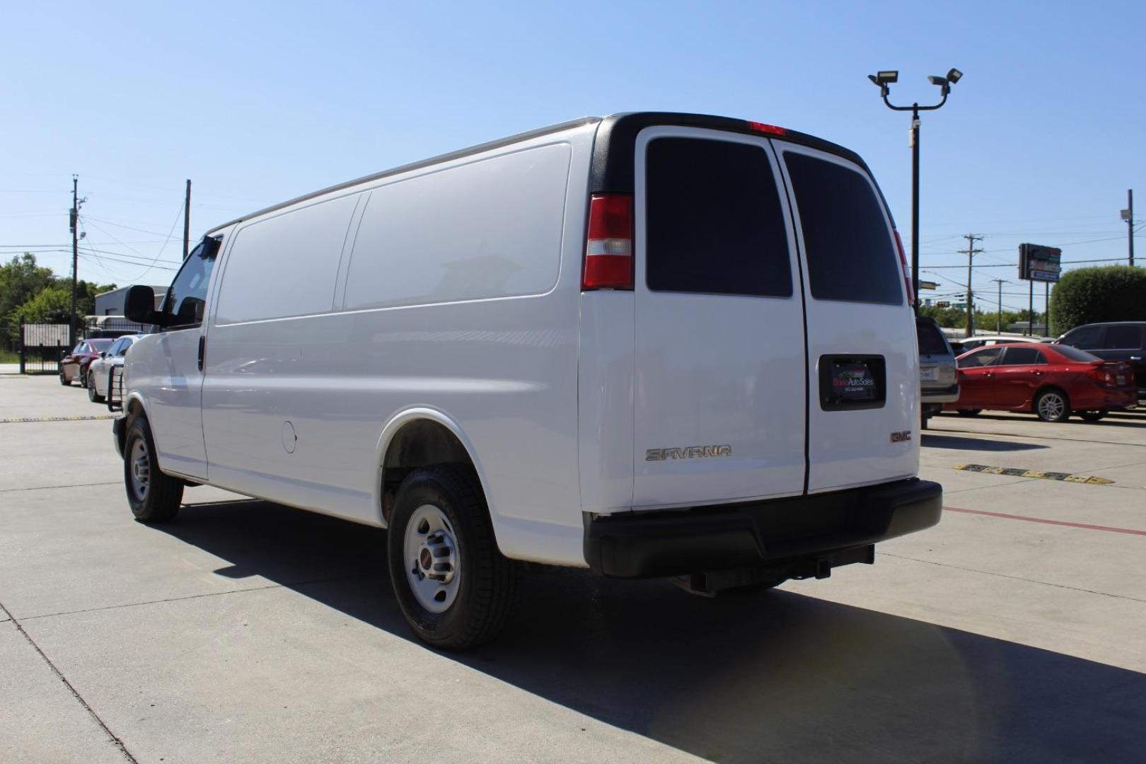 2016 White GMC Savana 2500 Work Van (1GTW7BFG2G1) , located at 2401 E Main St., Grand Prairie, TX, 75050, (972) 262-4440, 32.748981, -96.969643 - Photo#5