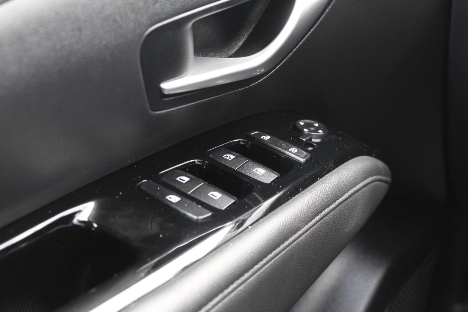 2022 White Hyundai Tucson Limited (5NMJE3AE5NH) with an Smartstream 2.5L I-4 port/direct injection engine, located at 2401 E Main St., Grand Prairie, TX, 75050, (972) 262-4440, 32.748981, -96.969643 - Photo#18