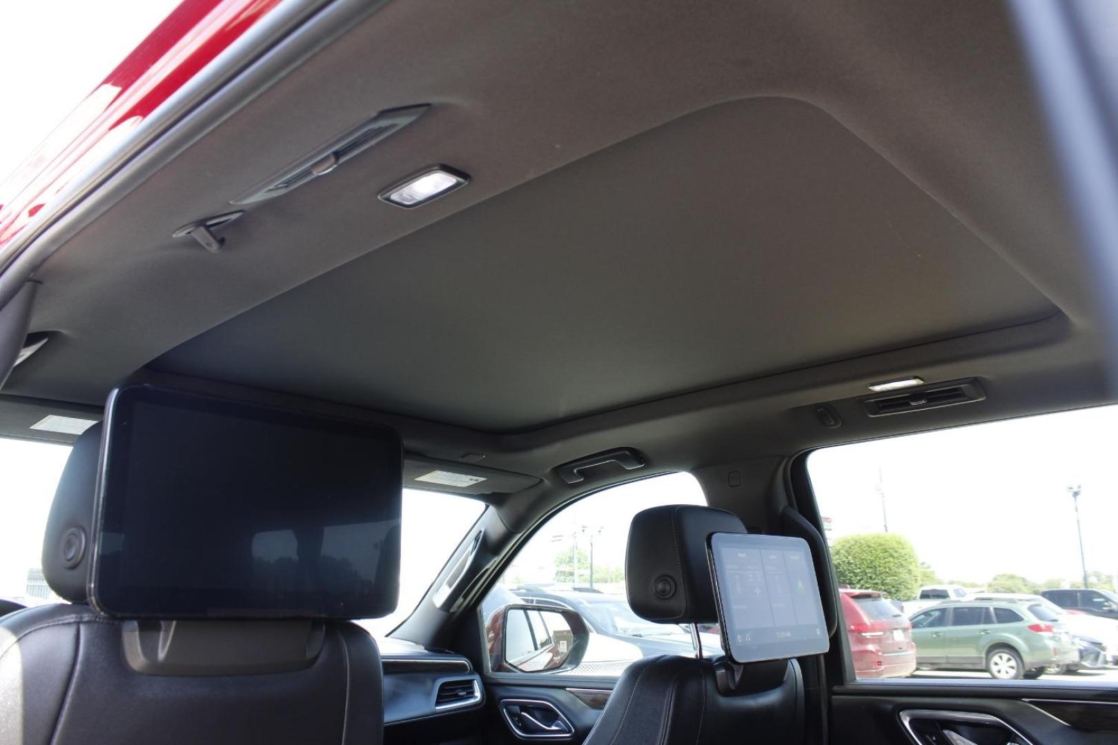 2021 Red Chevrolet Suburban 4WD Z71 (1GNSKDKD5MR) with an EcoTec3 5.3L V-8 gasoline direct injection engine, located at 2401 E Main St., Grand Prairie, TX, 75050, (972) 262-4440, 32.748981, -96.969643 - Photo#24