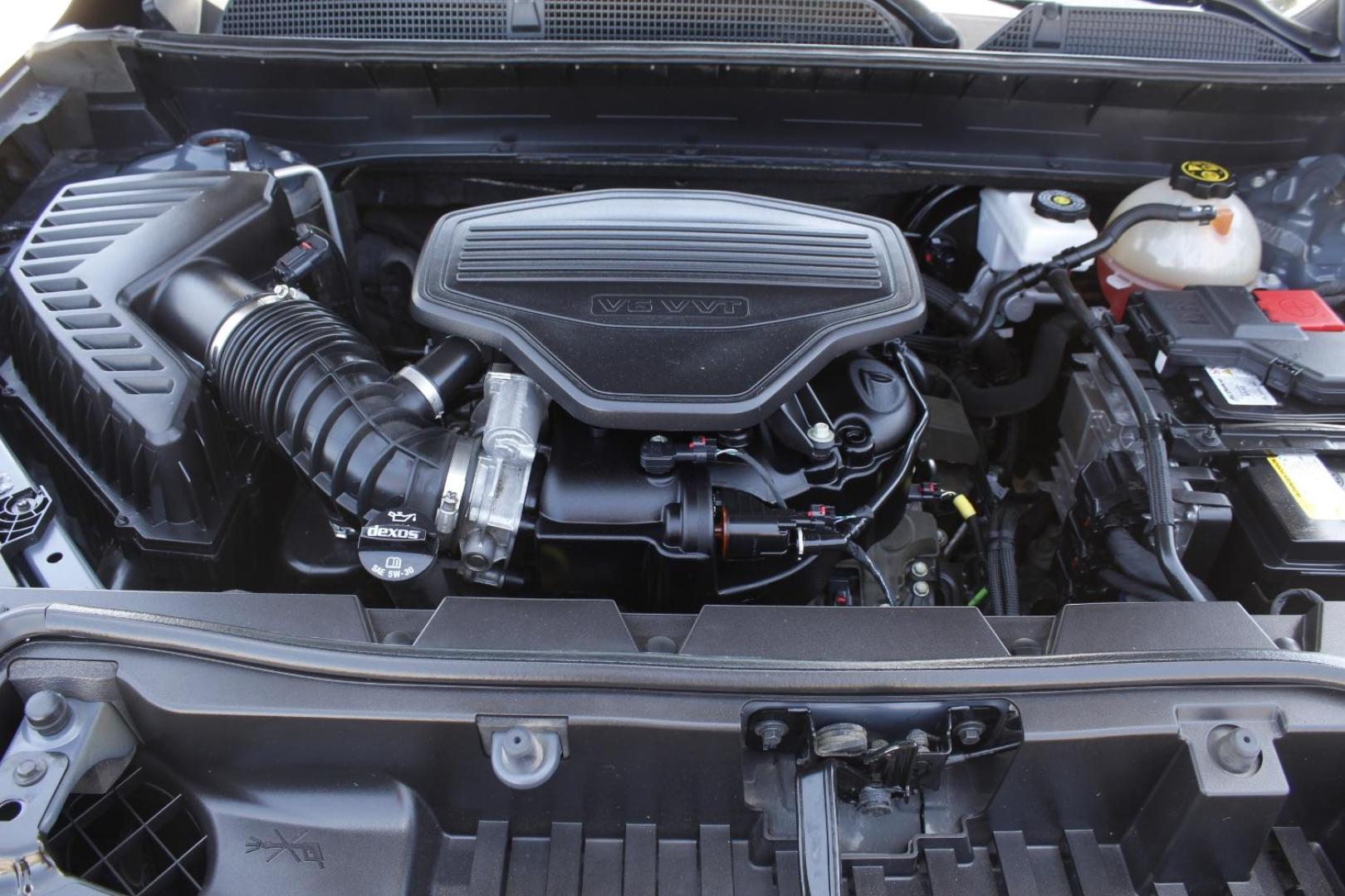 2022 Green GMC Acadia FWD Denali (1GKKNPLS2NZ) , located at 2401 E Main St., Grand Prairie, TX, 75050, (972) 262-4440, 32.748981, -96.969643 - Photo#8