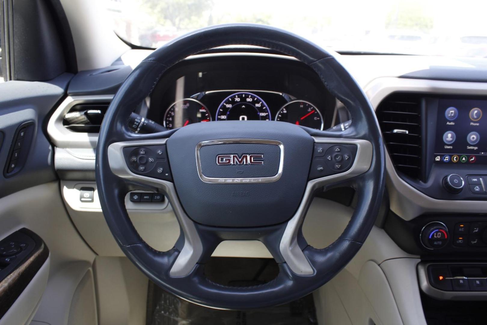 2022 Green GMC Acadia FWD Denali (1GKKNPLS2NZ) , located at 2401 E Main St., Grand Prairie, TX, 75050, (972) 262-4440, 32.748981, -96.969643 - Photo#9