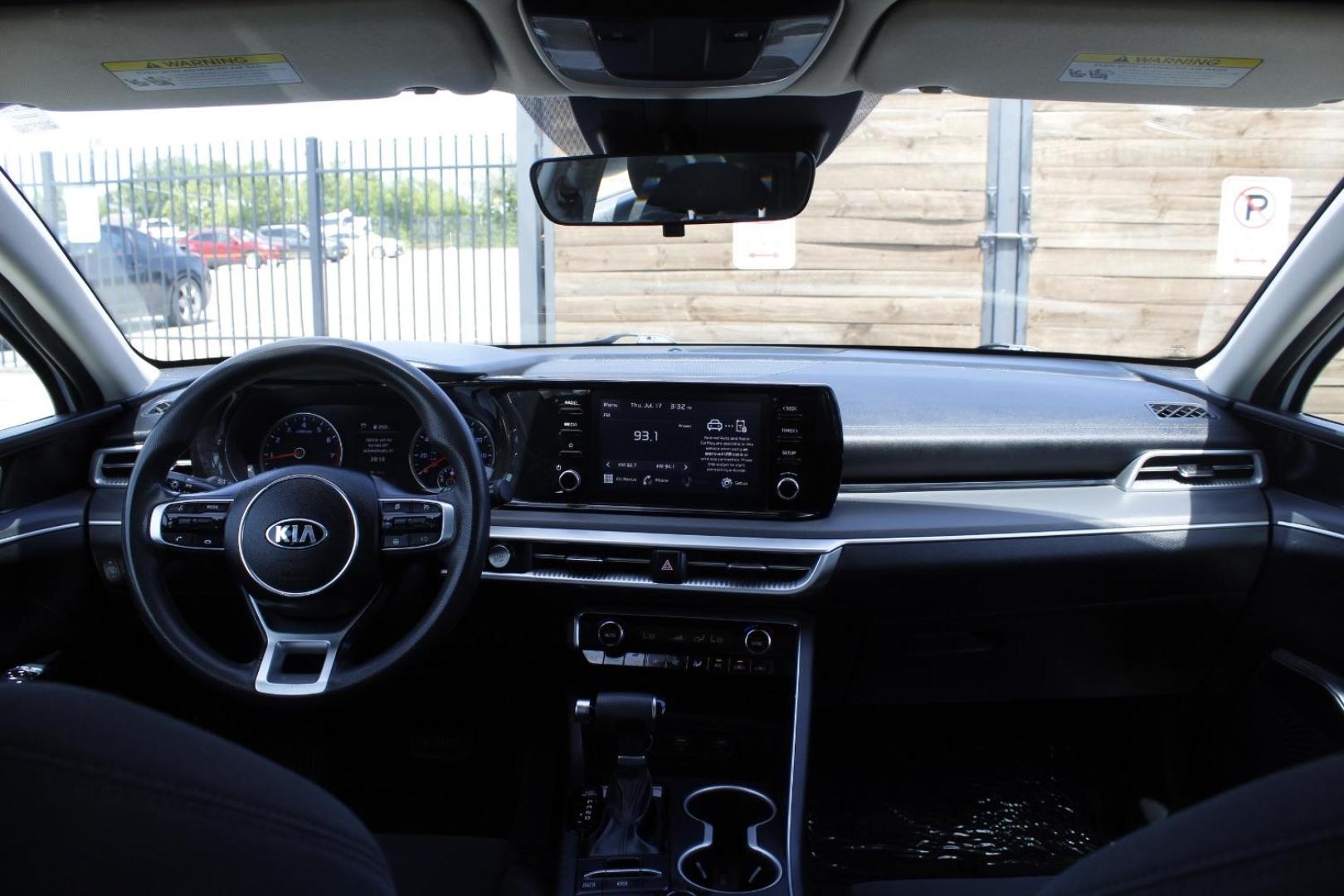 2021 White Kia K5 LXS (5XXG14J23MG) with an Gamma-II 1.6L I-4 gasoline direct injection engine, located at 2401 E Main St., Grand Prairie, TX, 75050, (972) 262-4440, 32.748981, -96.969643 - Photo#15