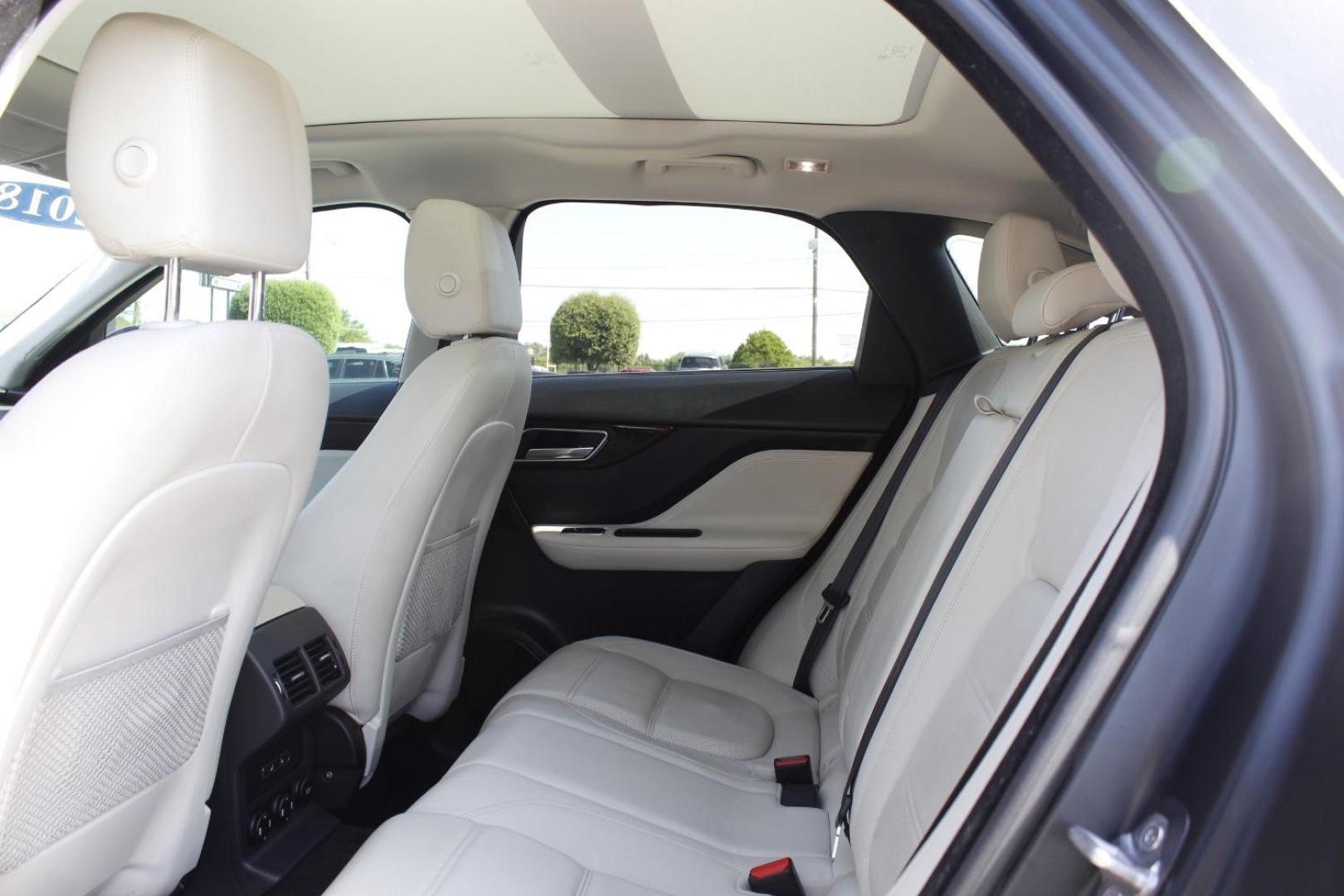 2018 Red Jaguar F-PACE 25t Prestige (SADCK2FX3JA) with an Ingenium 2L I-4 gasoline direct injection engine, located at 2401 E Main St., Grand Prairie, TX, 75050, (972) 262-4440, 32.748981, -96.969643 - Photo#13