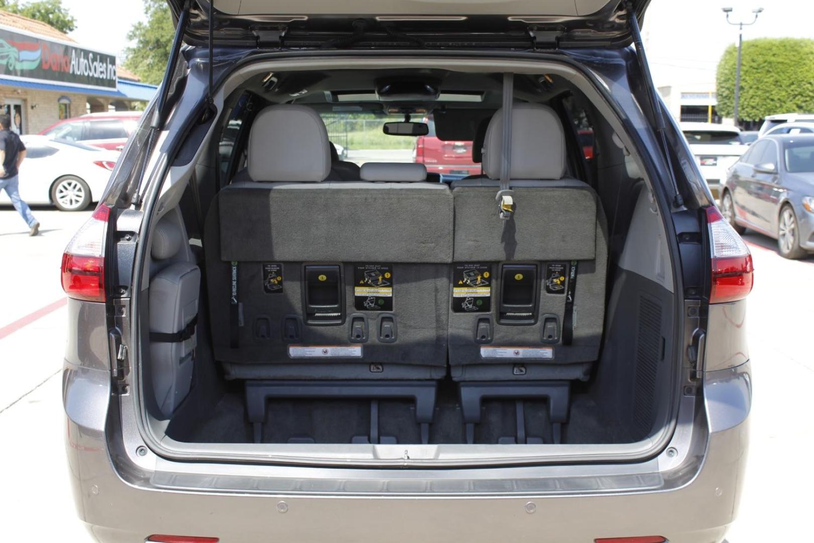 2017 Gray Toyota Sienna Limited Premium 7-Passenger (5TDYZ3DC3HS) with an 3.5L V6 EFI DOHC 24V engine, 8-Speed Automatic transmission, located at 2401 E Main St., Grand Prairie, TX, 75050, (972) 262-4440, 32.748981, -96.969643 - Photo#14