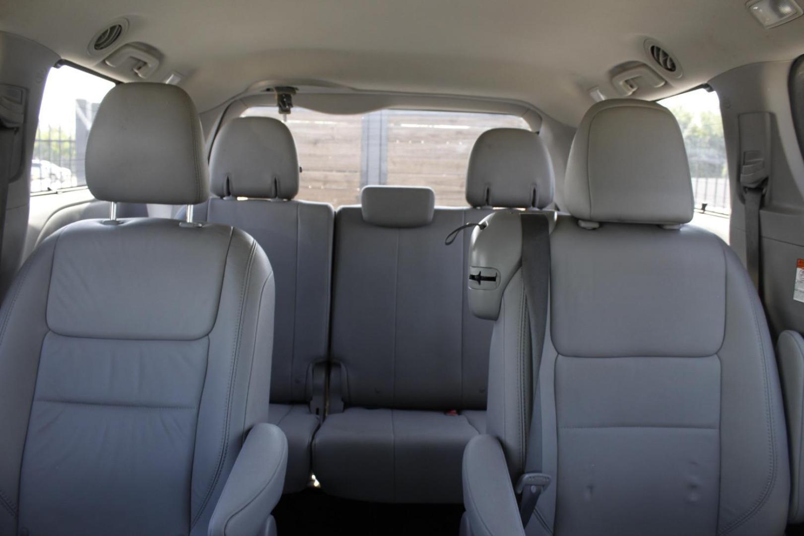 2017 Gray Toyota Sienna (5TDYZ3DC3HS) with an 3.5L V6 EFI DOHC 24V engine, located at 2401 E Main St., Grand Prairie, TX, 75050, (972) 262-4440, 32.748981, -96.969643 - Photo#12