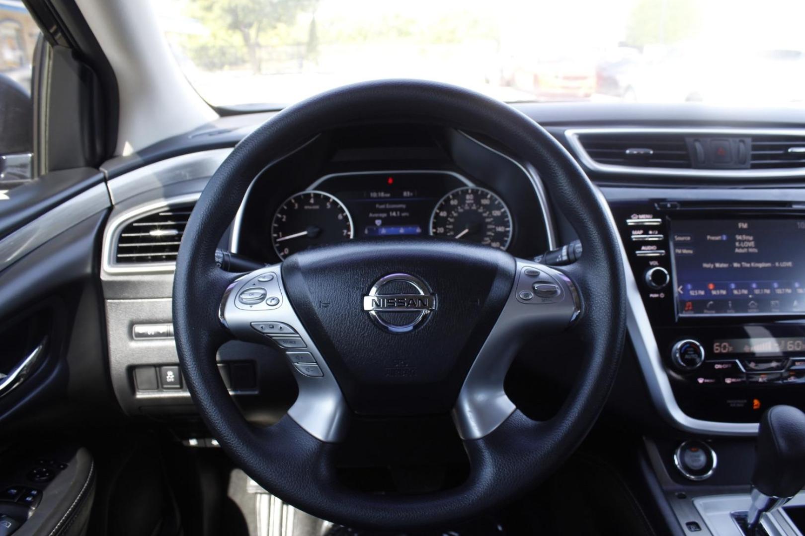 2018 Black Nissan Murano S (5N1AZ2MG6JN) with an 3.5L V-6 DOHC engine, located at 2401 E Main St., Grand Prairie, TX, 75050, (972) 262-4440, 32.748981, -96.969643 - Photo#12