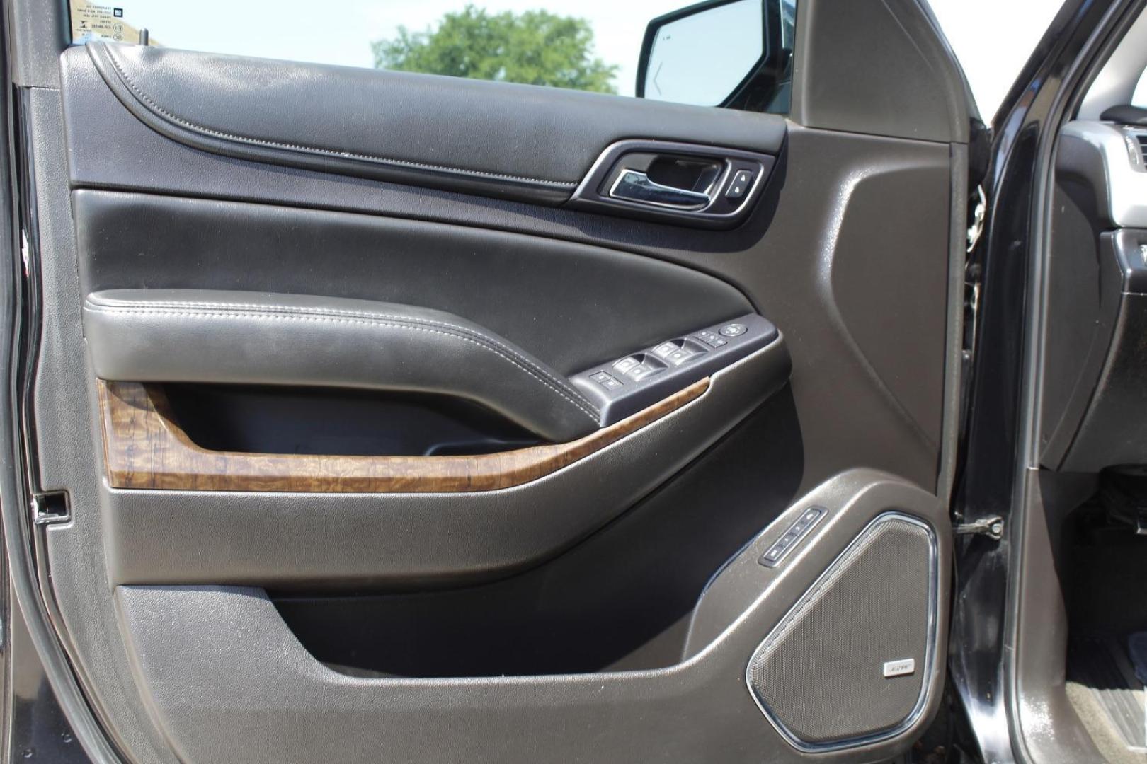 2015 Black Chevrolet Suburban 1500 (1GNSCJKC5FR) with an EcoTec3 5.3L V-8 gasoline direct injection engine, located at 2401 E Main St., Grand Prairie, TX, 75050, (972) 262-4440, 32.748981, -96.969643 - Photo#14