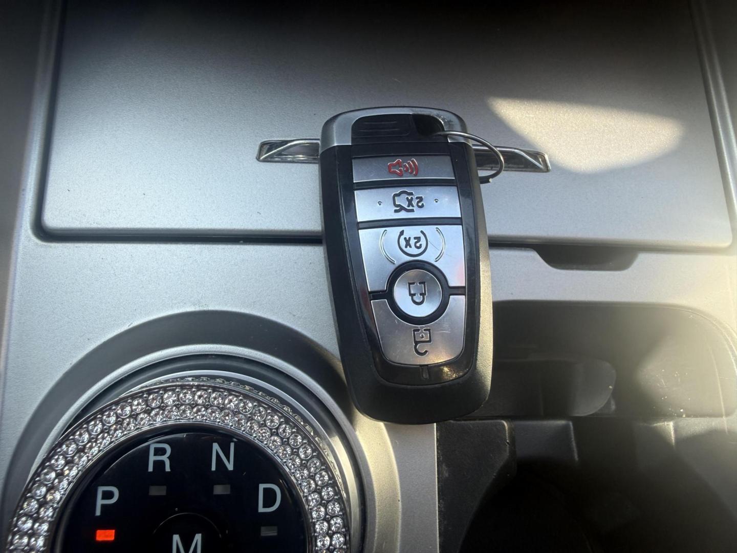 2020 White Ford Explorer (1FMSK7DH4LG) with an EcoBoost 2.3L I-4 gasoline direct injection engine, located at 2401 E Main St., Grand Prairie, TX, 75050, (972) 262-4440, 32.748981, -96.969643 - Photo#8