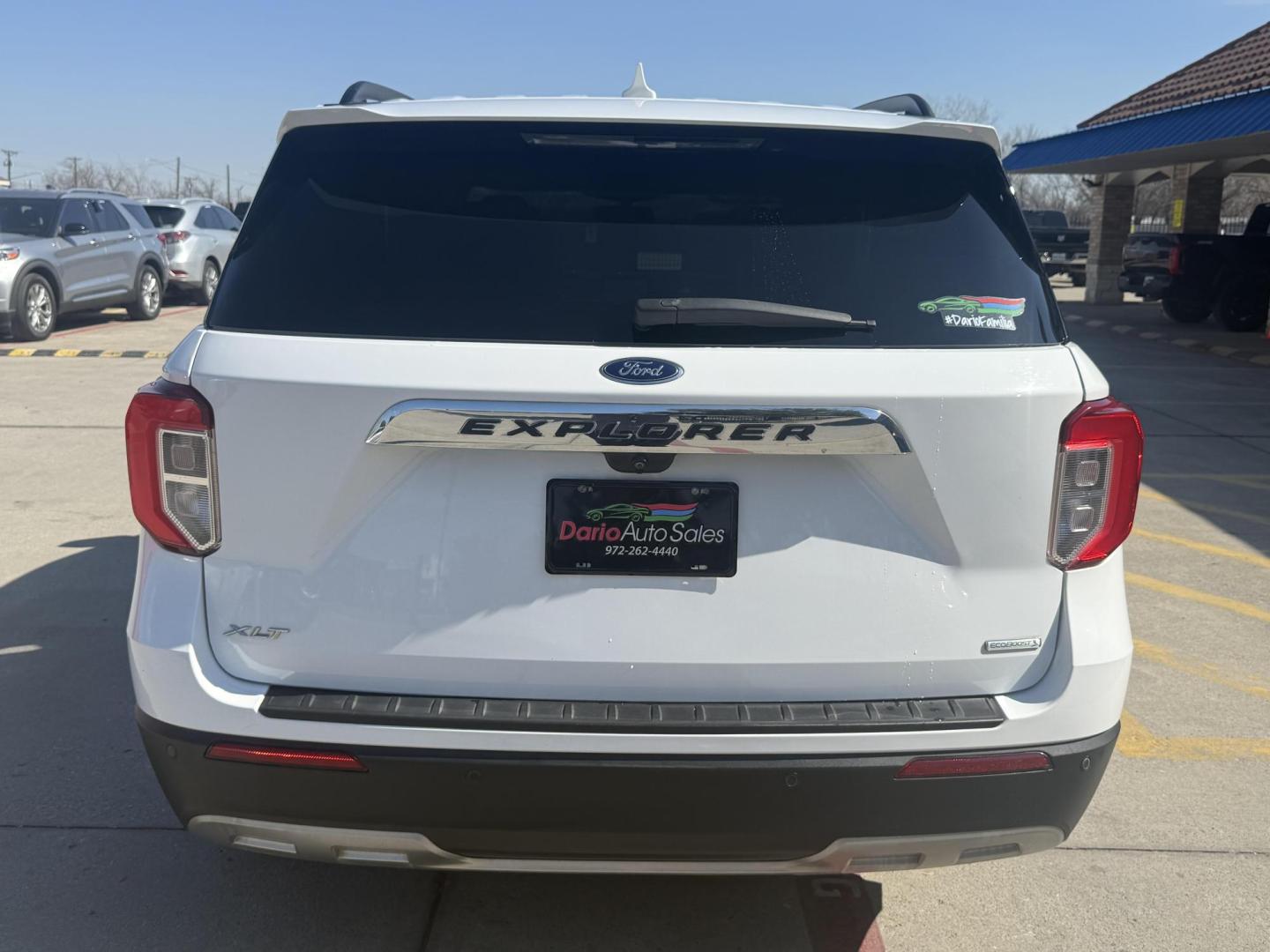 2020 White Ford Explorer (1FMSK7DH4LG) with an EcoBoost 2.3L I-4 gasoline direct injection engine, located at 2401 E Main St., Grand Prairie, TX, 75050, (972) 262-4440, 32.748981, -96.969643 - Photo#24