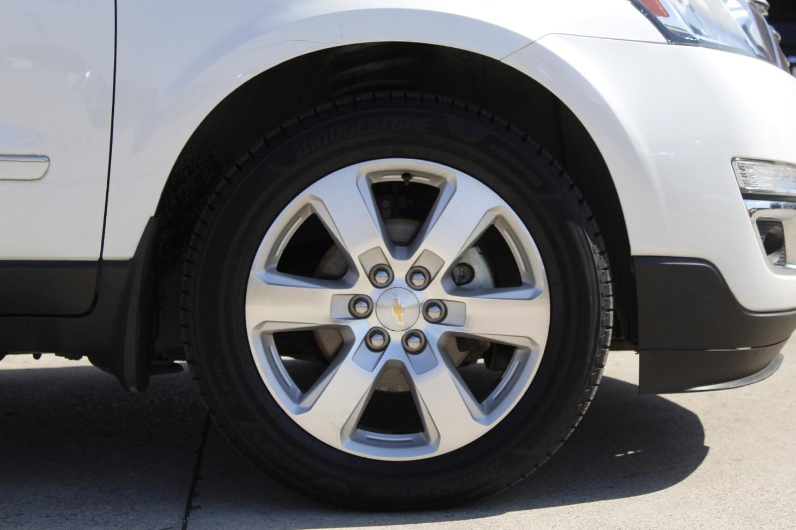 2017 White Chevrolet Traverse Premier (1GNKVJKD3HJ) with an 3.6L V-6 gasoline direct injection engine, located at 2401 E Main St., Grand Prairie, TX, 75050, (972) 262-4440, 32.748981, -96.969643 - Photo#13