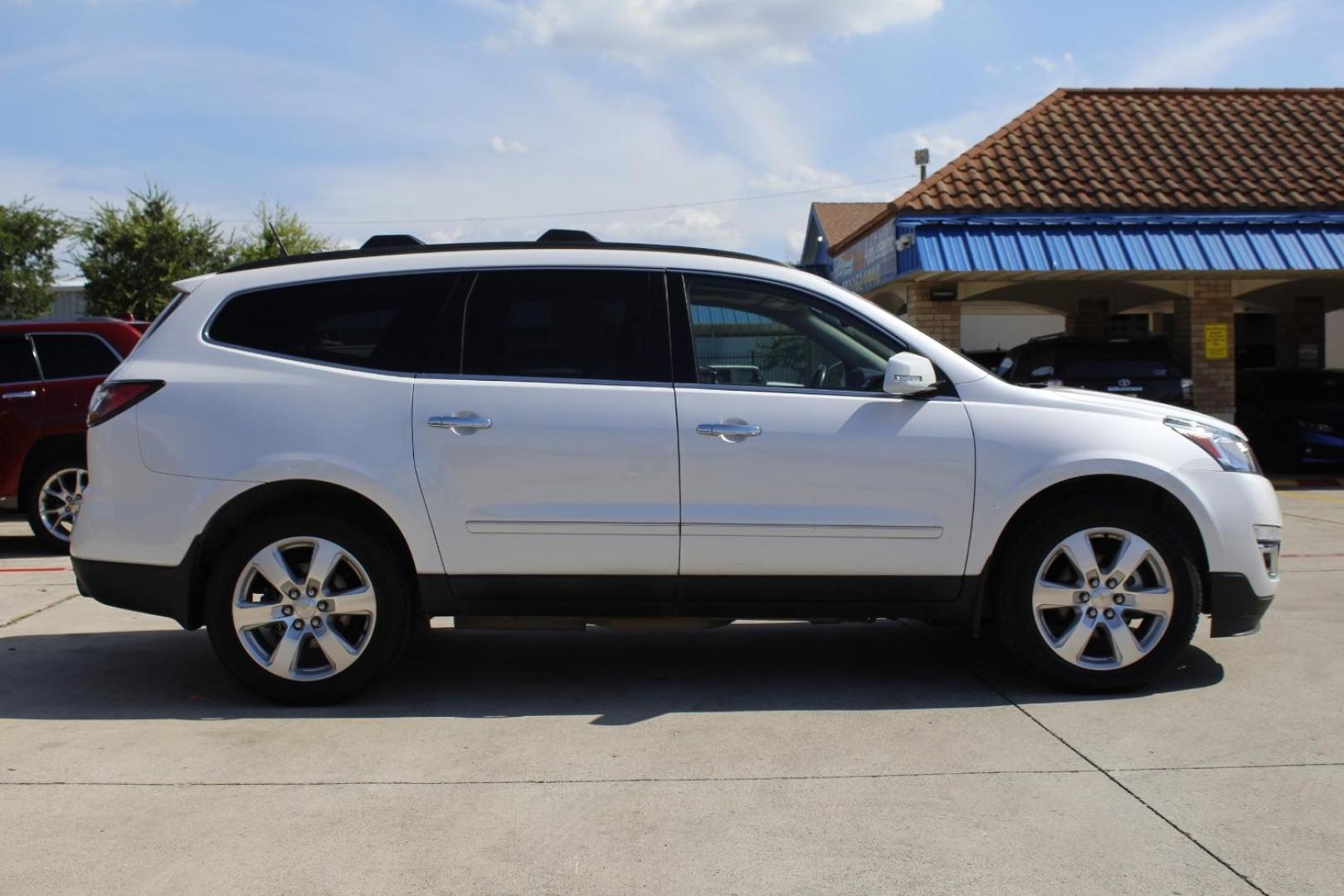 2017 White Chevrolet Traverse Premier (1GNKVJKD3HJ) with an 3.6L V-6 gasoline direct injection engine, located at 2401 E Main St., Grand Prairie, TX, 75050, (972) 262-4440, 32.748981, -96.969643 - Photo#14
