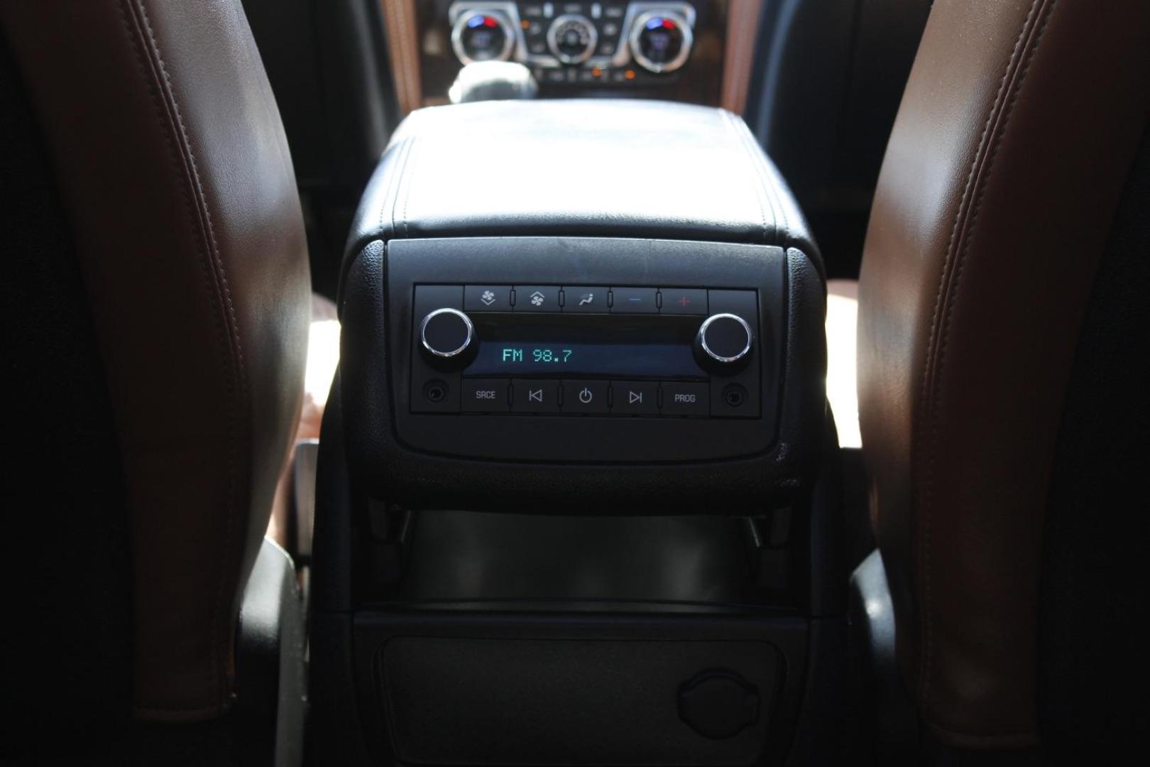 2017 White Chevrolet Traverse Premier (1GNKVJKD3HJ) with an 3.6L V-6 gasoline direct injection engine, located at 2401 E Main St., Grand Prairie, TX, 75050, (972) 262-4440, 32.748981, -96.969643 - Photo#27