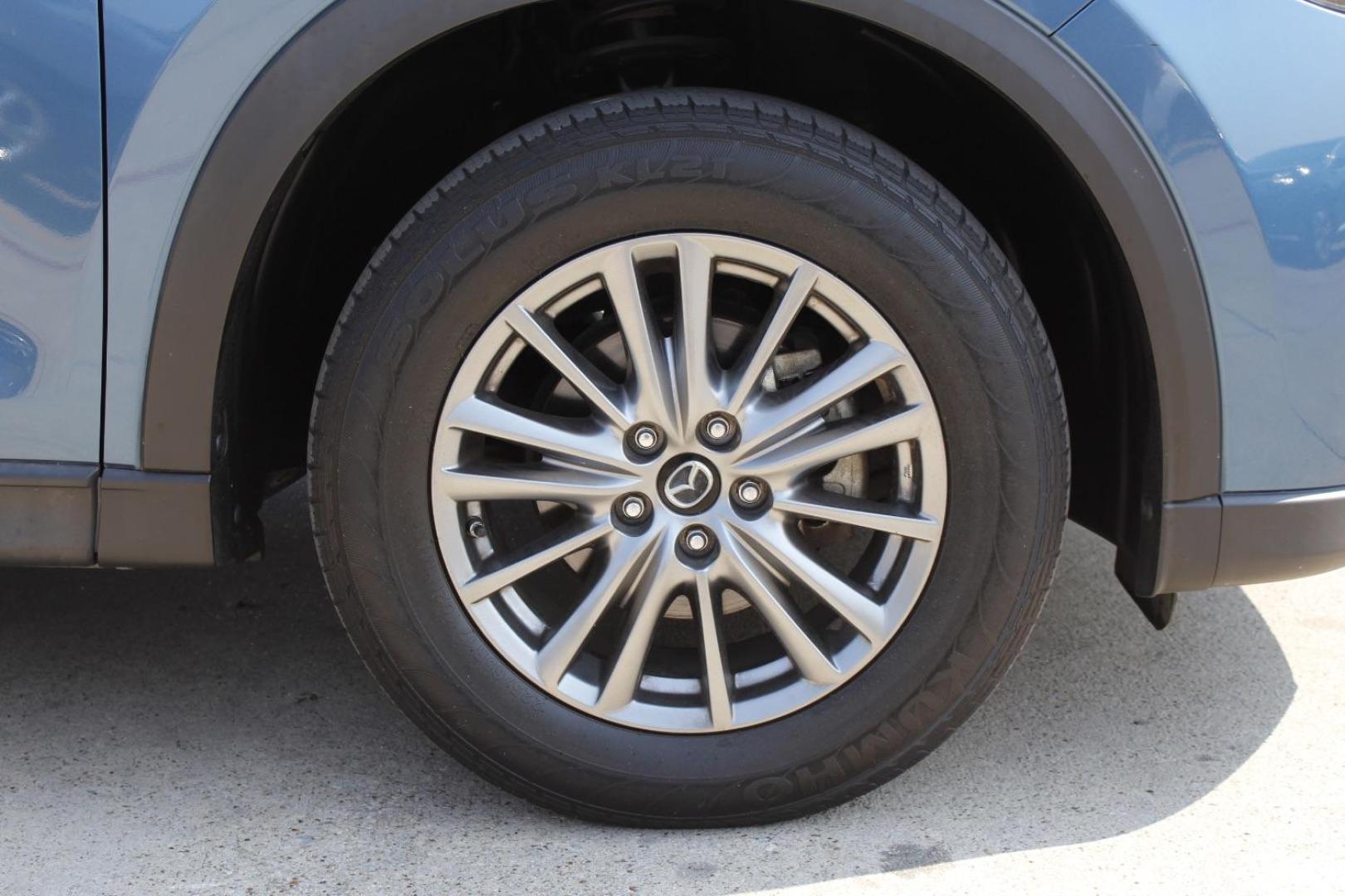 2018 Blue Mazda CX-5 Sport (JM3KFABM6J1) with an SKYACTIV-G 2.5L I-4 gasoline direct injection engine, located at 2401 E Main St., Grand Prairie, TX, 75050, (972) 262-4440, 32.748981, -96.969643 - Photo#3