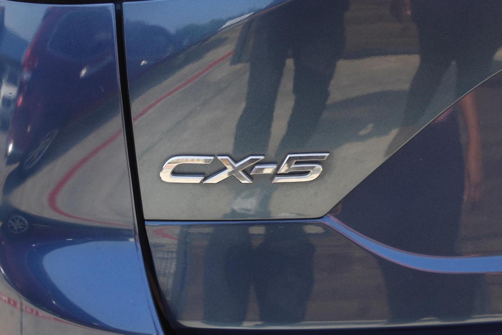 2018 Blue Mazda CX-5 Sport (JM3KFABM6J1) with an SKYACTIV-G 2.5L I-4 gasoline direct injection engine, located at 2401 E Main St., Grand Prairie, TX, 75050, (972) 262-4440, 32.748981, -96.969643 - Photo#7