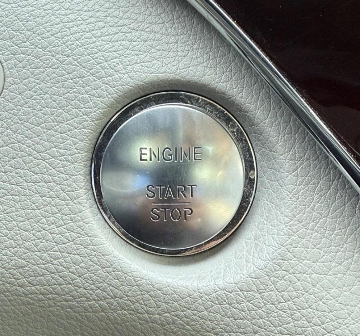 2013 Silver Mercedes-Benz S 550 S-CLASS (WDDNG7DB9DA) , located at 2401 E Main St., Grand Prairie, TX, 75050, (972) 262-4440, 32.748981, -96.969643 - Photo#15
