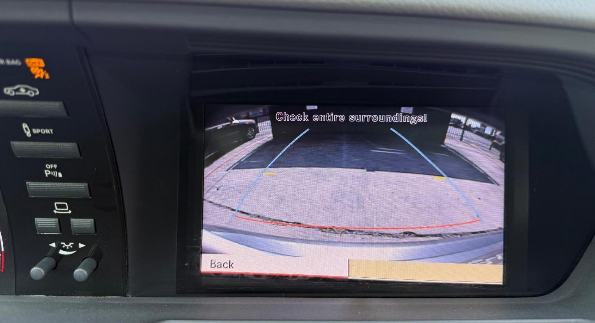 2013 Silver Mercedes-Benz S 550 S-CLASS (WDDNG7DB9DA) , located at 2401 E Main St., Grand Prairie, TX, 75050, (972) 262-4440, 32.748981, -96.969643 - Photo#17