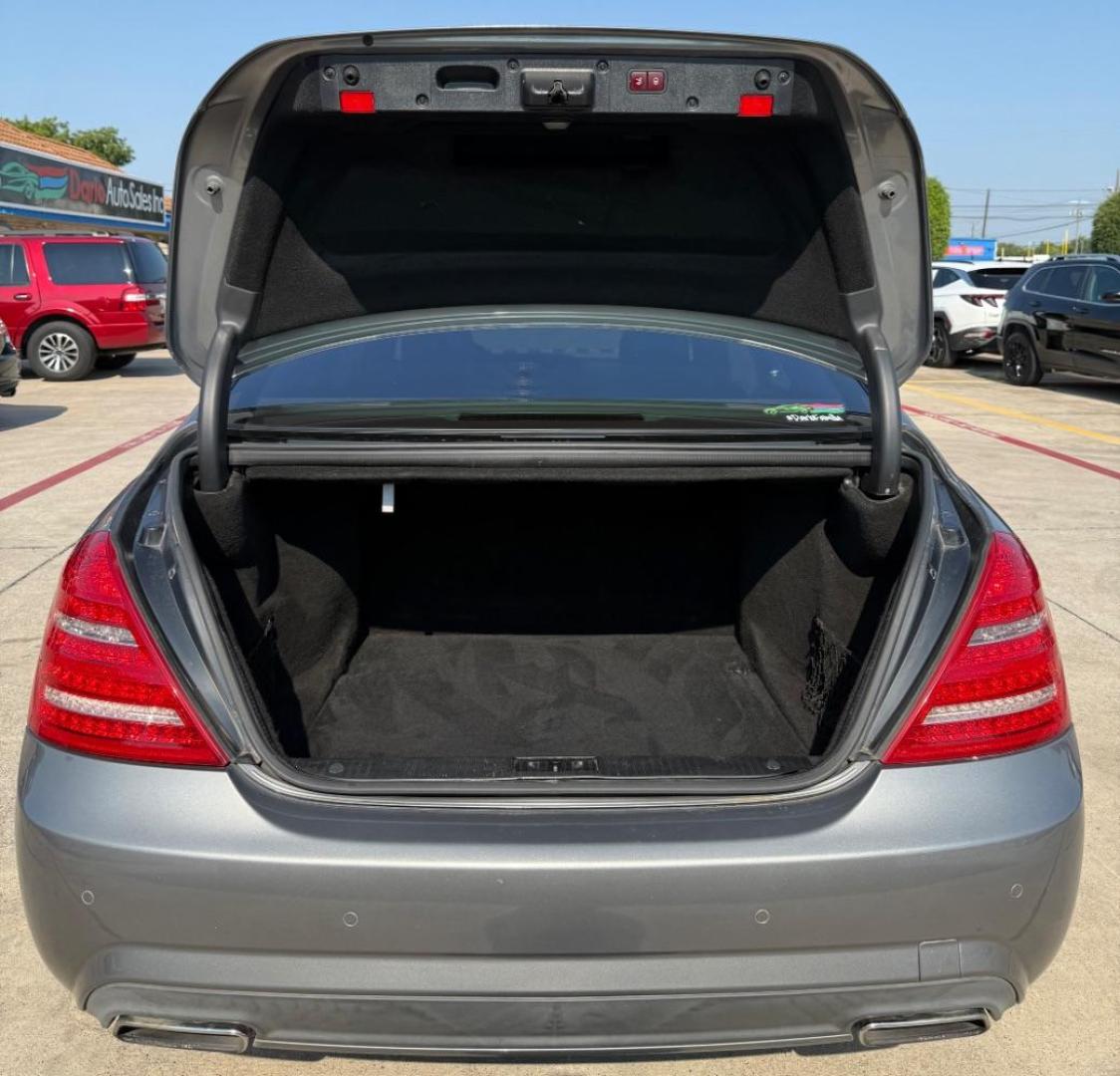 2013 Silver Mercedes-Benz S 550 S-CLASS (WDDNG7DB9DA) , located at 2401 E Main St., Grand Prairie, TX, 75050, (972) 262-4440, 32.748981, -96.969643 - Photo#28