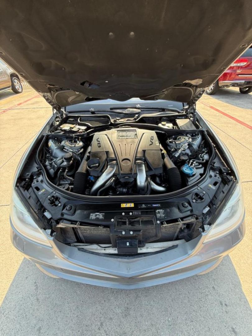 2013 Silver Mercedes-Benz S 550 S-CLASS (WDDNG7DB9DA) , located at 2401 E Main St., Grand Prairie, TX, 75050, (972) 262-4440, 32.748981, -96.969643 - Photo#31