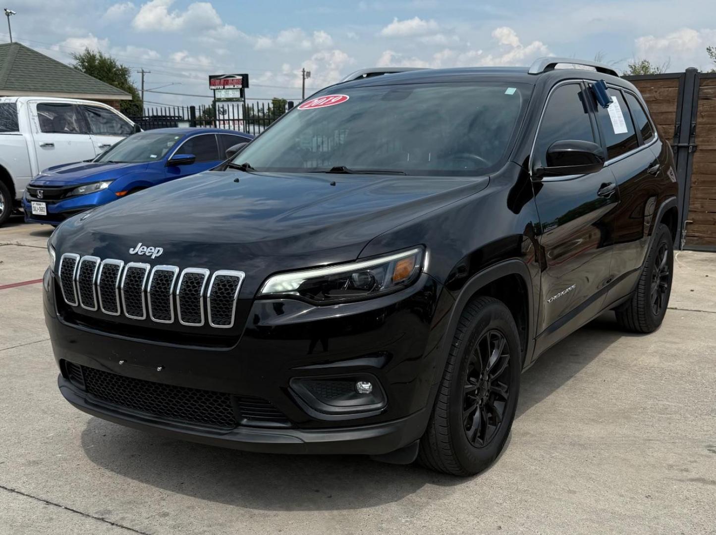 2019 Black Jeep Cherokee Latitude Plus 4x4 (1C4PJMLN7KD) , located at 2401 E Main St., Grand Prairie, TX, 75050, (972) 262-4440, 32.748981, -96.969643 - Photo#1