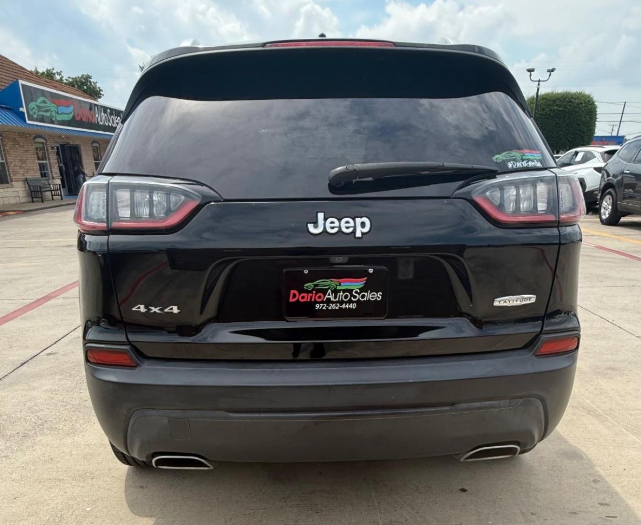 2019 Black Jeep Cherokee Latitude Plus 4x4 (1C4PJMLN7KD) , located at 2401 E Main St., Grand Prairie, TX, 75050, (972) 262-4440, 32.748981, -96.969643 - Photo#4