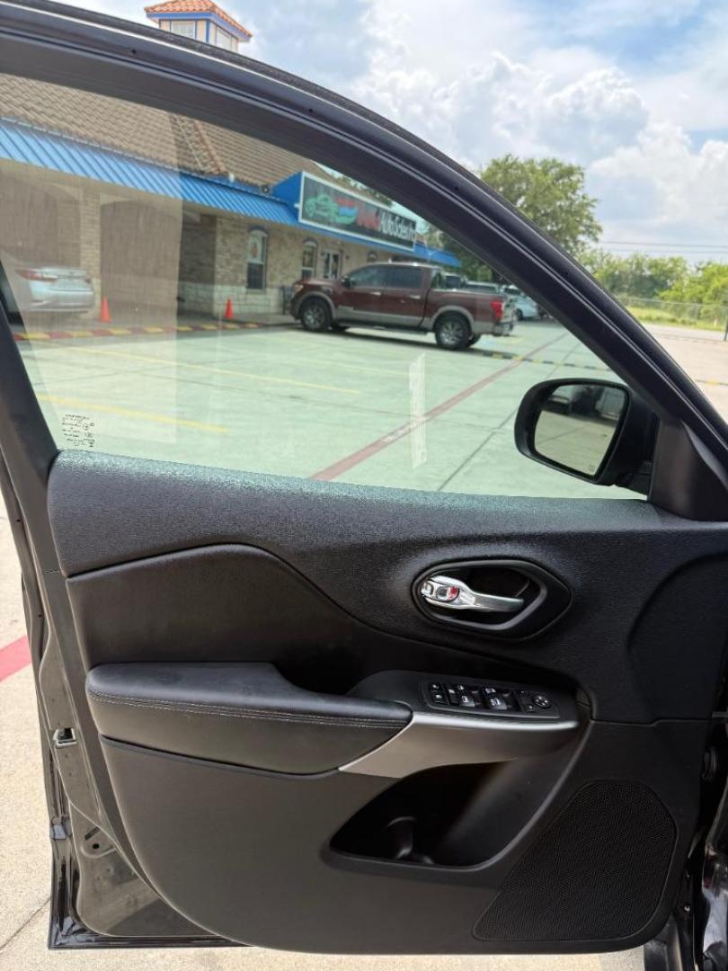 2019 Black Jeep Cherokee Latitude Plus 4x4 (1C4PJMLN7KD) , located at 2401 E Main St., Grand Prairie, TX, 75050, (972) 262-4440, 32.748981, -96.969643 - Photo#12