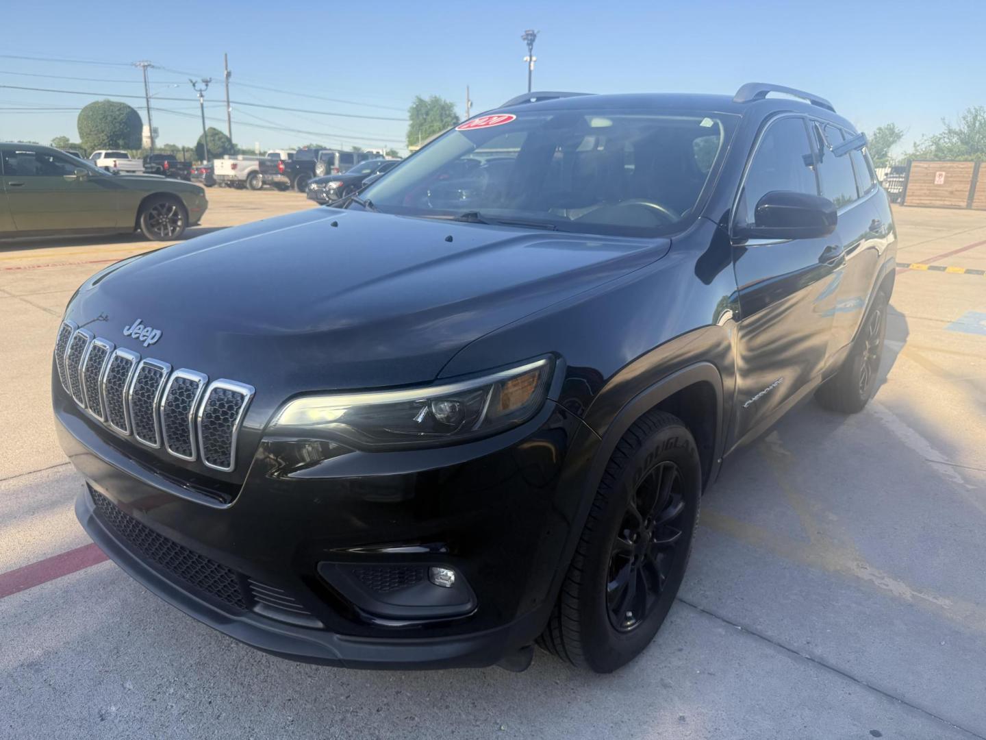 2019 Jeep Cherokee (1C4PJMLN7KD) , located at 2401 E Main St., Grand Prairie, TX, 75050, (972) 262-4440, 32.748981, -96.969643 - Photo#0