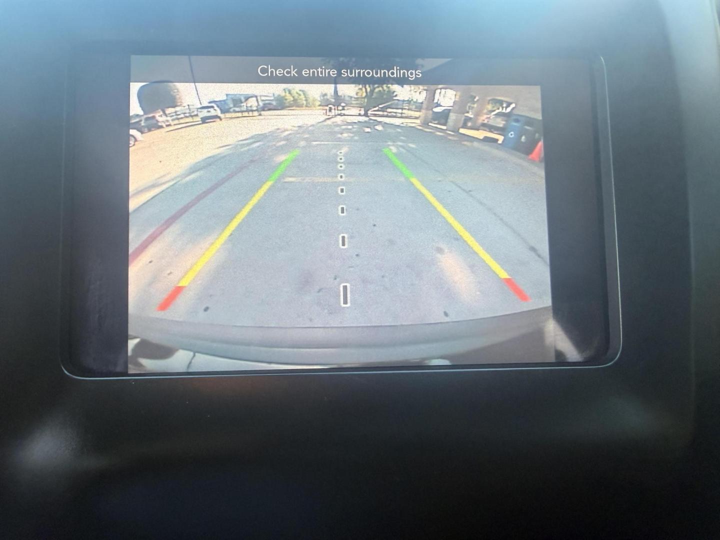 2019 Jeep Cherokee (1C4PJMLN7KD) , located at 2401 E Main St., Grand Prairie, TX, 75050, (972) 262-4440, 32.748981, -96.969643 - Photo#21