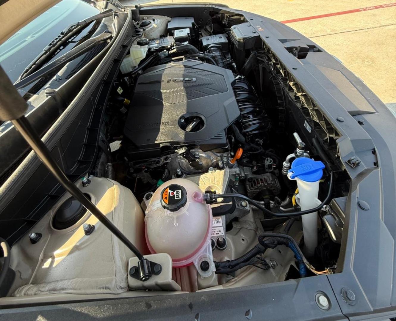 2023 Tan Hyundai Santa Cruz SEL (5NTJBDAE7PH) with an Smartstream 2.5L I-4 port/direct injection engine, located at 2401 E Main St., Grand Prairie, TX, 75050, (972) 262-4440, 32.748981, -96.969643 - Photo#22
