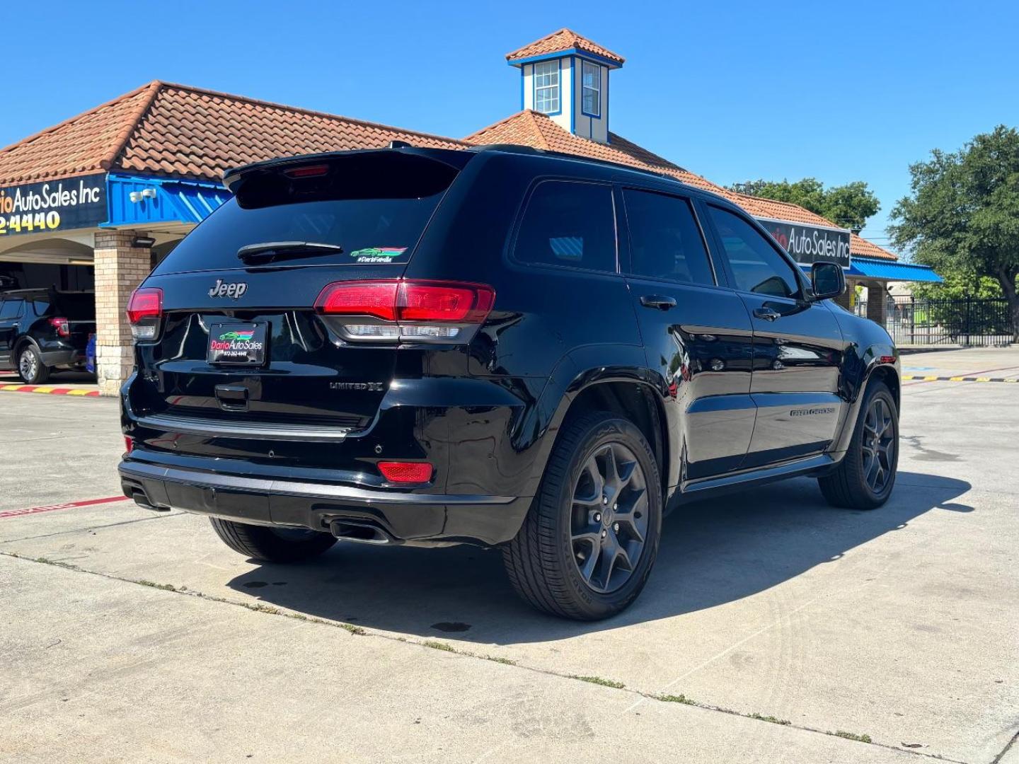 2020 Black Jeep Grand Cherokee Limited X 4X4 (1C4RJFBT0LC) , located at 2401 E Main St., Grand Prairie, TX, 75050, (972) 262-4440, 32.748981, -96.969643 - Photo#8