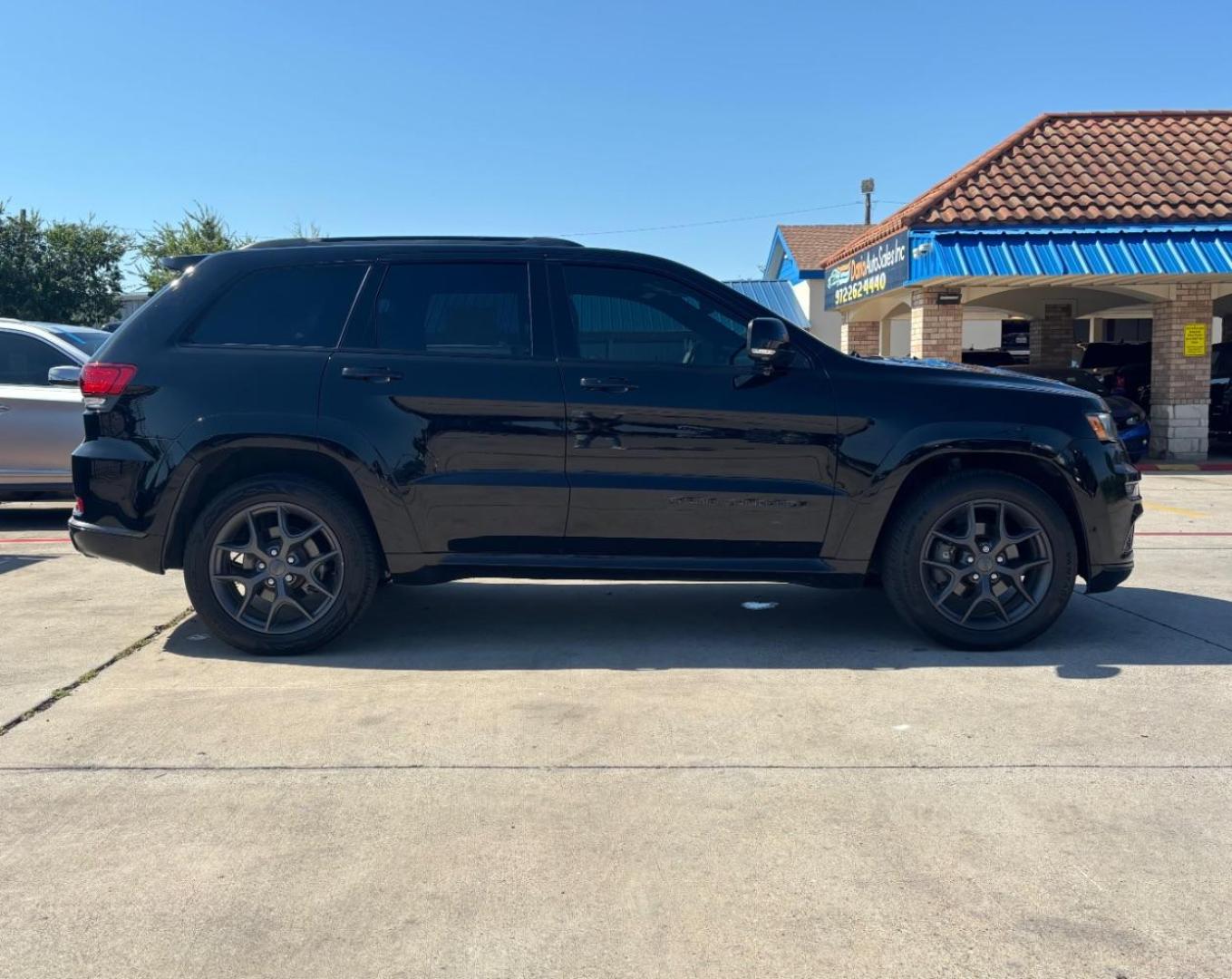 2020 Black Jeep Grand Cherokee Limited X 4X4 (1C4RJFBT0LC) , located at 2401 E Main St., Grand Prairie, TX, 75050, (972) 262-4440, 32.748981, -96.969643 - Photo#11