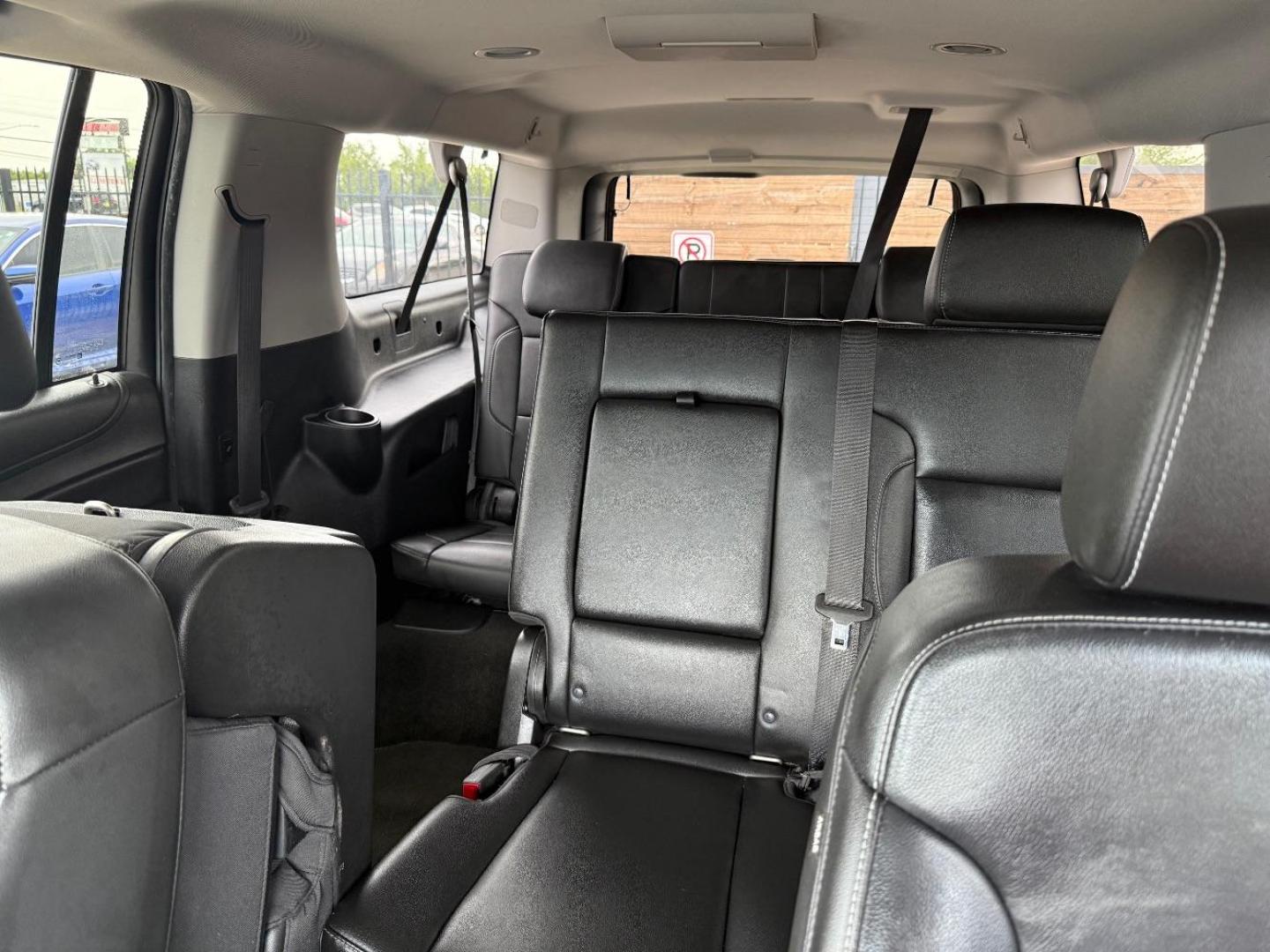 2018 Silver Chevrolet Suburban LT (1GNSCHKC3JR) with an EcoTec3 5.3L V-8 gasoline direct injection engine, located at 2401 E Main St., Grand Prairie, TX, 75050, (972) 262-4440, 32.748981, -96.969643 - Photo#29