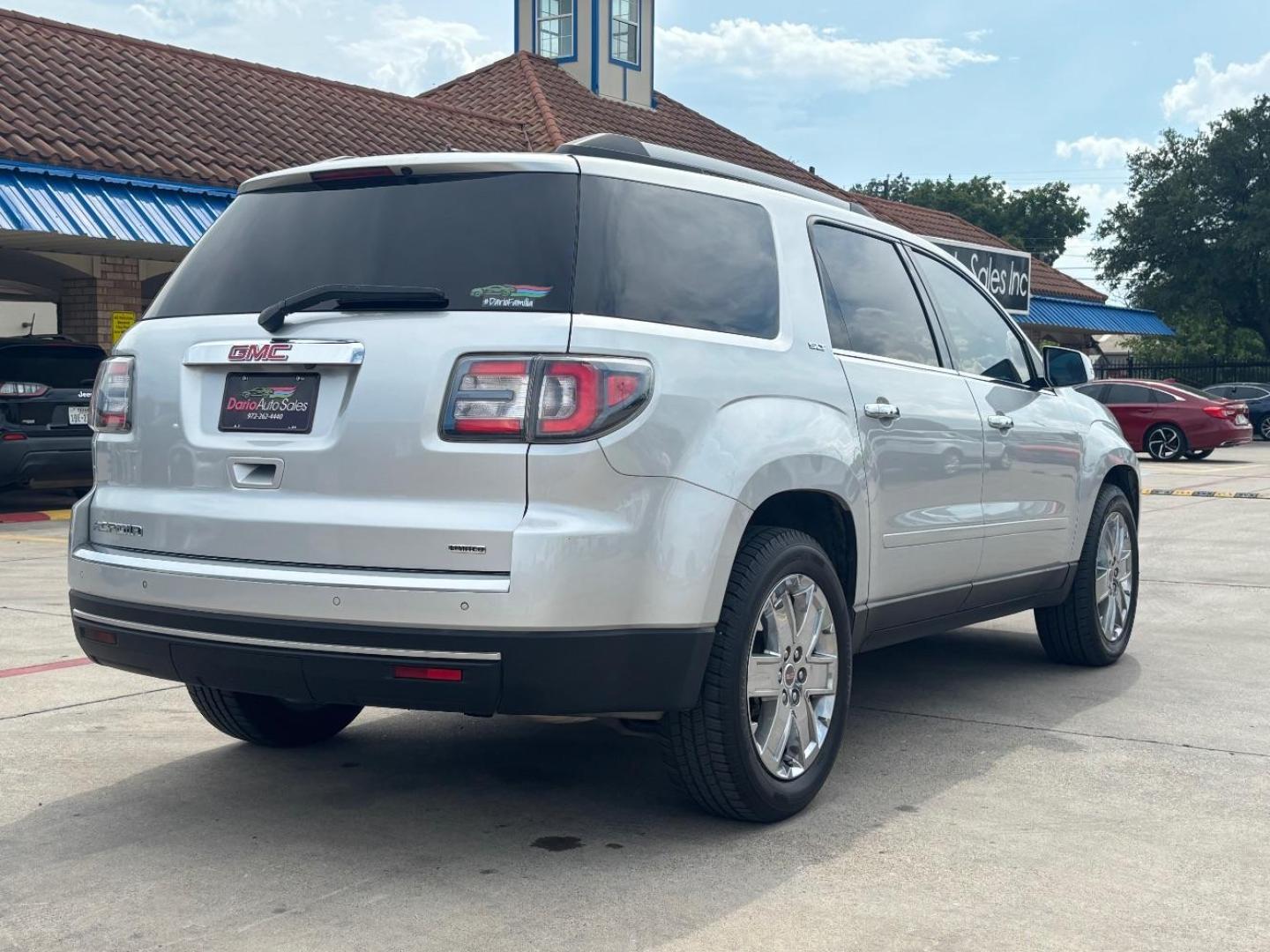 2017 Silver GMC Acadia Limited l (1GKKRSKD1HJ) , located at 2401 E Main St., Grand Prairie, TX, 75050, (972) 262-4440, 32.748981, -96.969643 - Photo#8