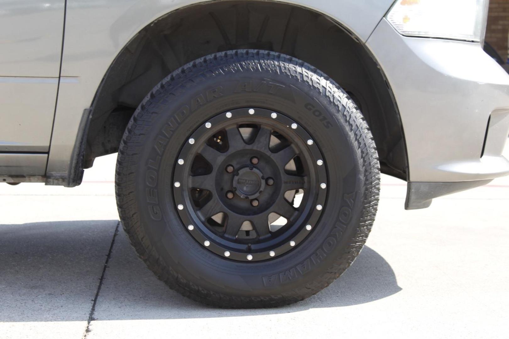 2013 Gray Ram 1500 Express (1C6RR6FT6DS) with an HEMI 5.7L V-8 variable valve control engine, located at 2401 E Main St., Grand Prairie, TX, 75050, (972) 262-4440, 32.748981, -96.969643 - Photo#7