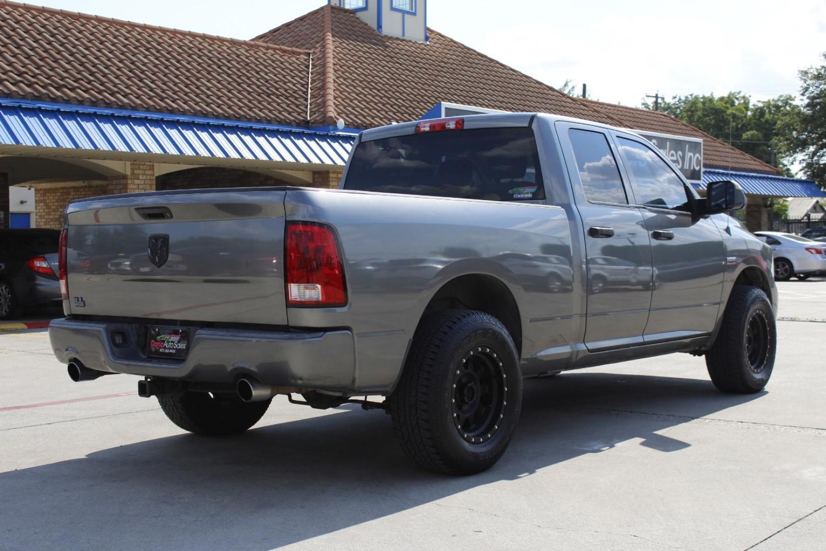 2013 Gray Ram 1500 Express (1C6RR6FT6DS) with an HEMI 5.7L V-8 variable valve control engine, located at 2401 E Main St., Grand Prairie, TX, 75050, (972) 262-4440, 32.748981, -96.969643 - Photo#11