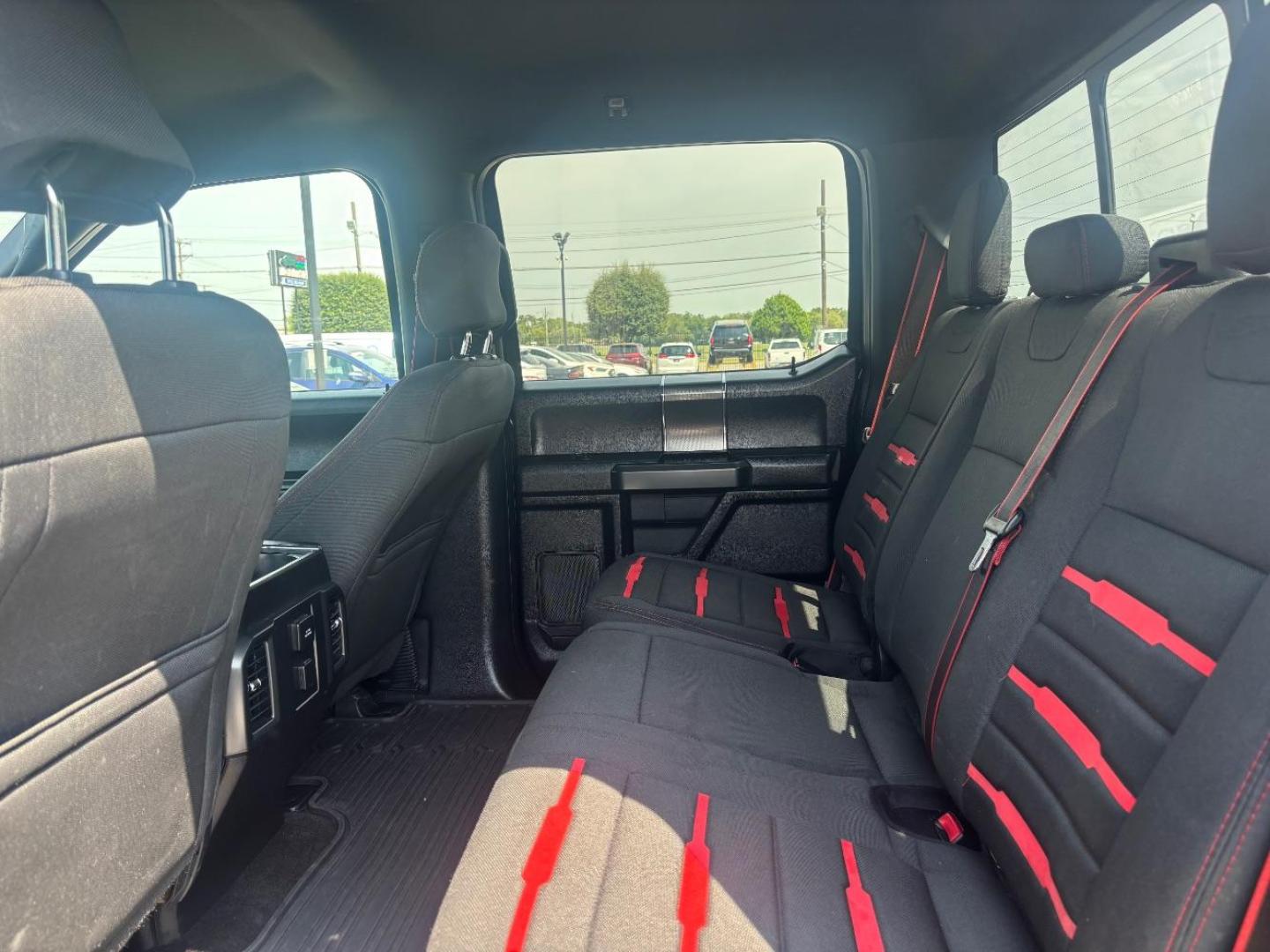 2016 Black Ford F-150 XL SuperCrew 6.5-ft. Bed 4WD (1FTFW1EG3GF) with an 3.5 V6 engine, 6-Speed Automatic transmission, located at 2401 E Main St., Grand Prairie, TX, 75050, (972) 262-4440, 32.748981, -96.969643 - Photo#15