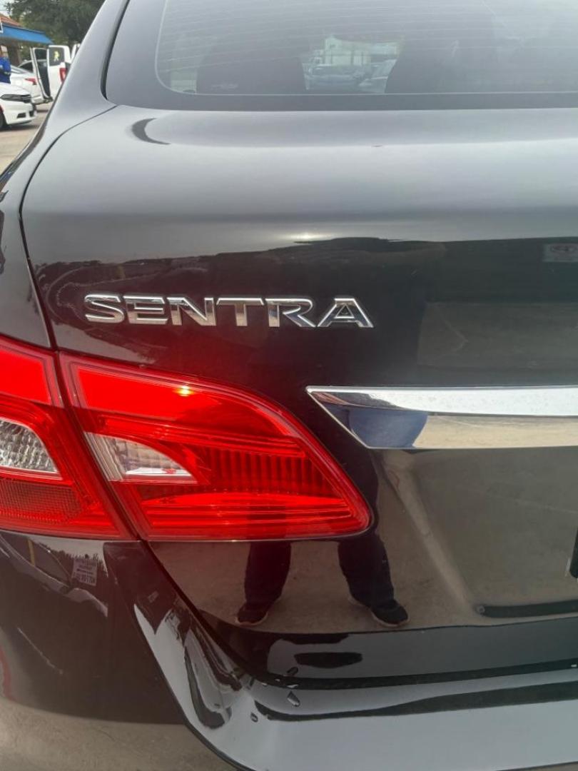 2019 Black Nissan Sentra SV (3N1AB7AP8KY) with an 1.8L I-4 DOHC engine, located at 2401 E Main St., Grand Prairie, TX, 75050, (972) 262-4440, 32.748981, -96.969643 - Photo#7